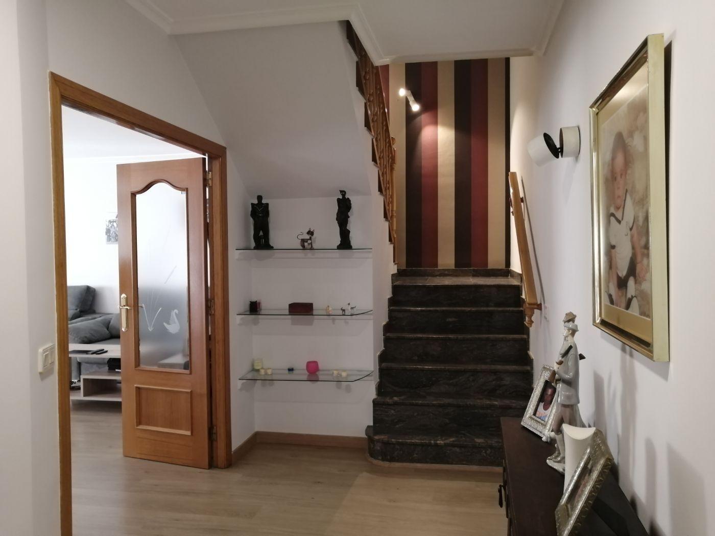 For sale of house in Cheste