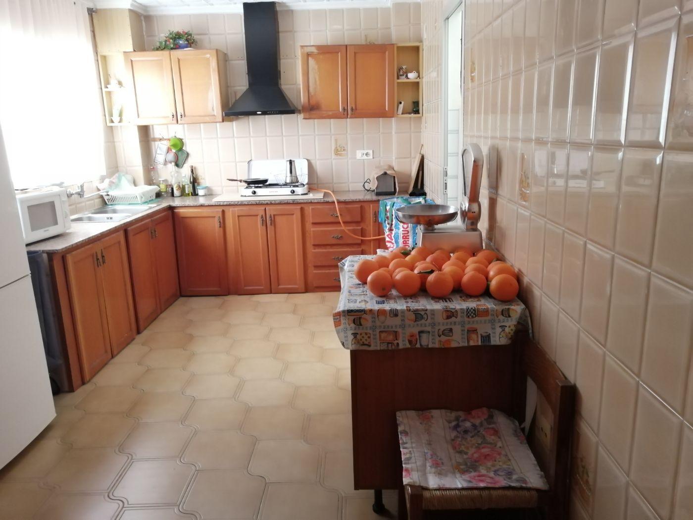 For sale of house in Cheste