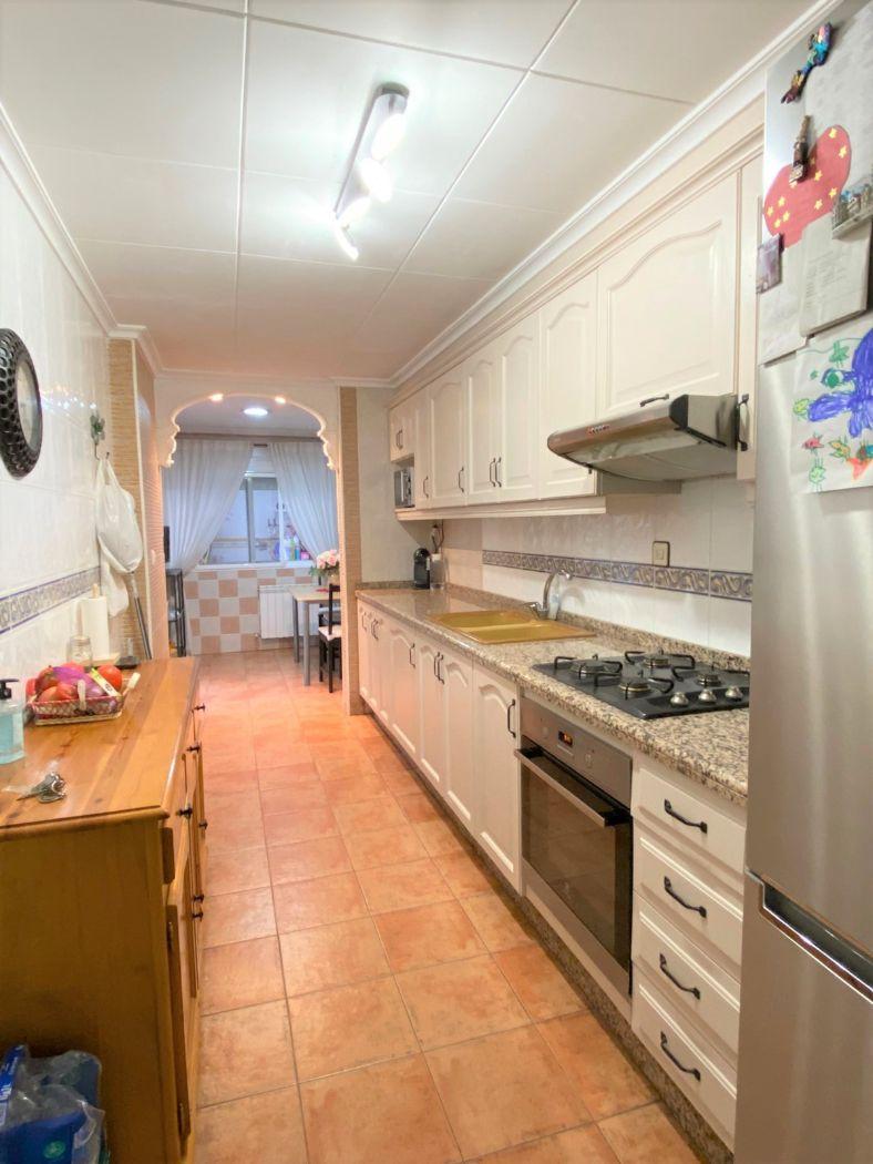 For sale of house in Chiva