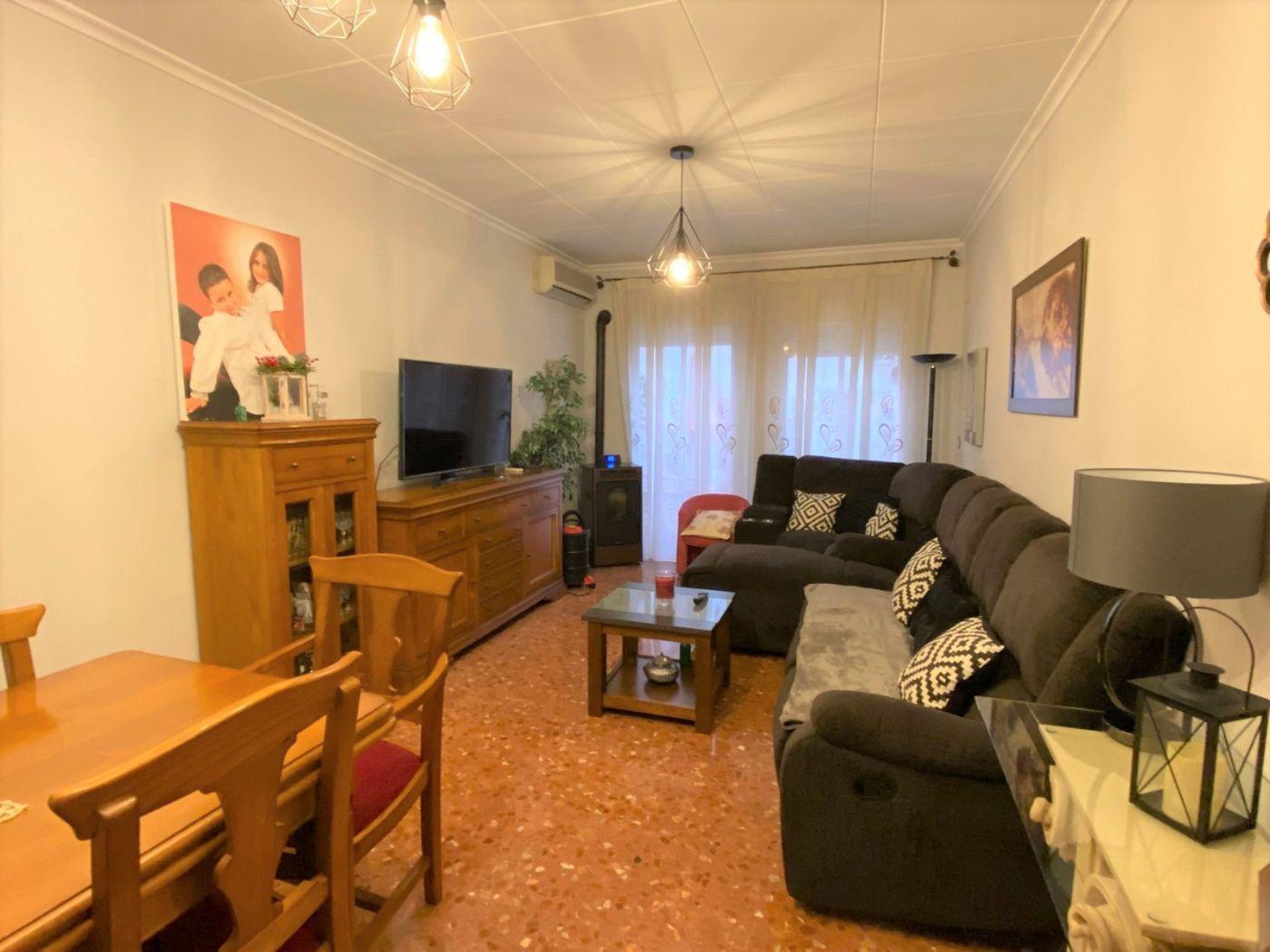 For sale of house in Chiva