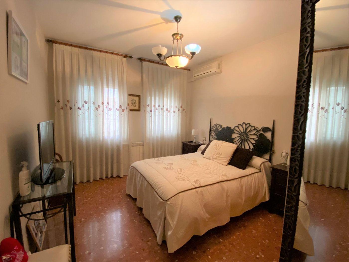 For sale of house in Chiva