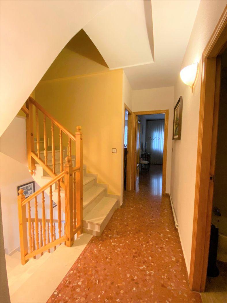 For sale of house in Chiva