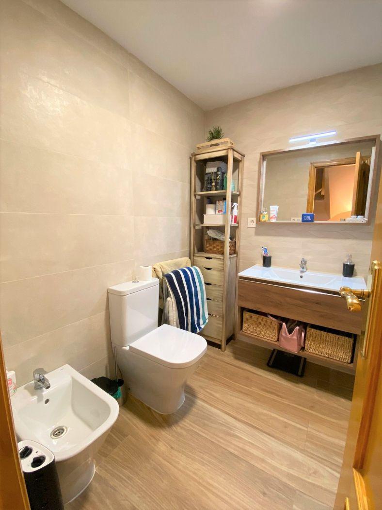 For sale of house in Chiva