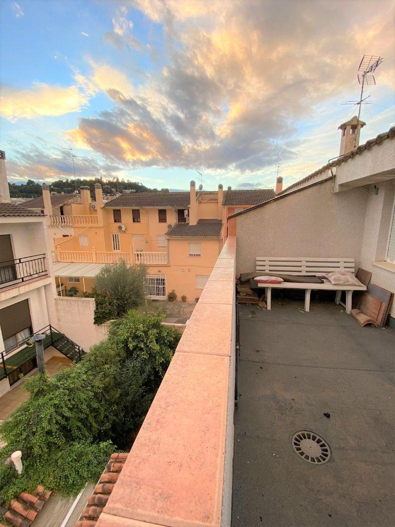 For sale of house in Chiva
