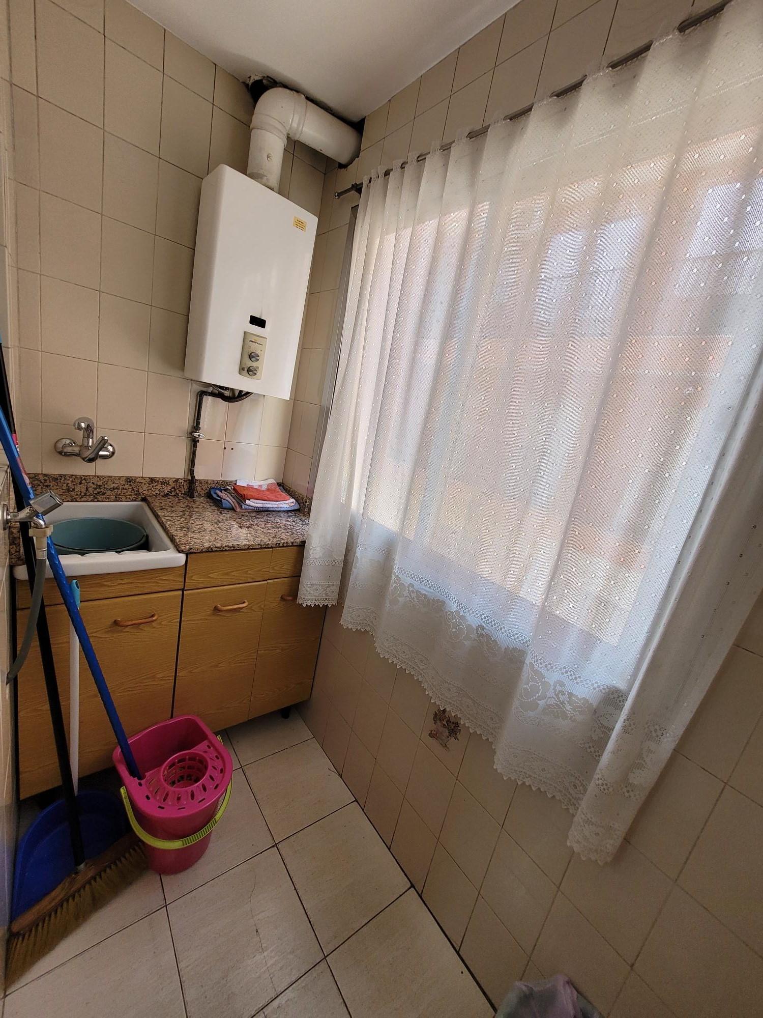 For sale of flat in Cheste