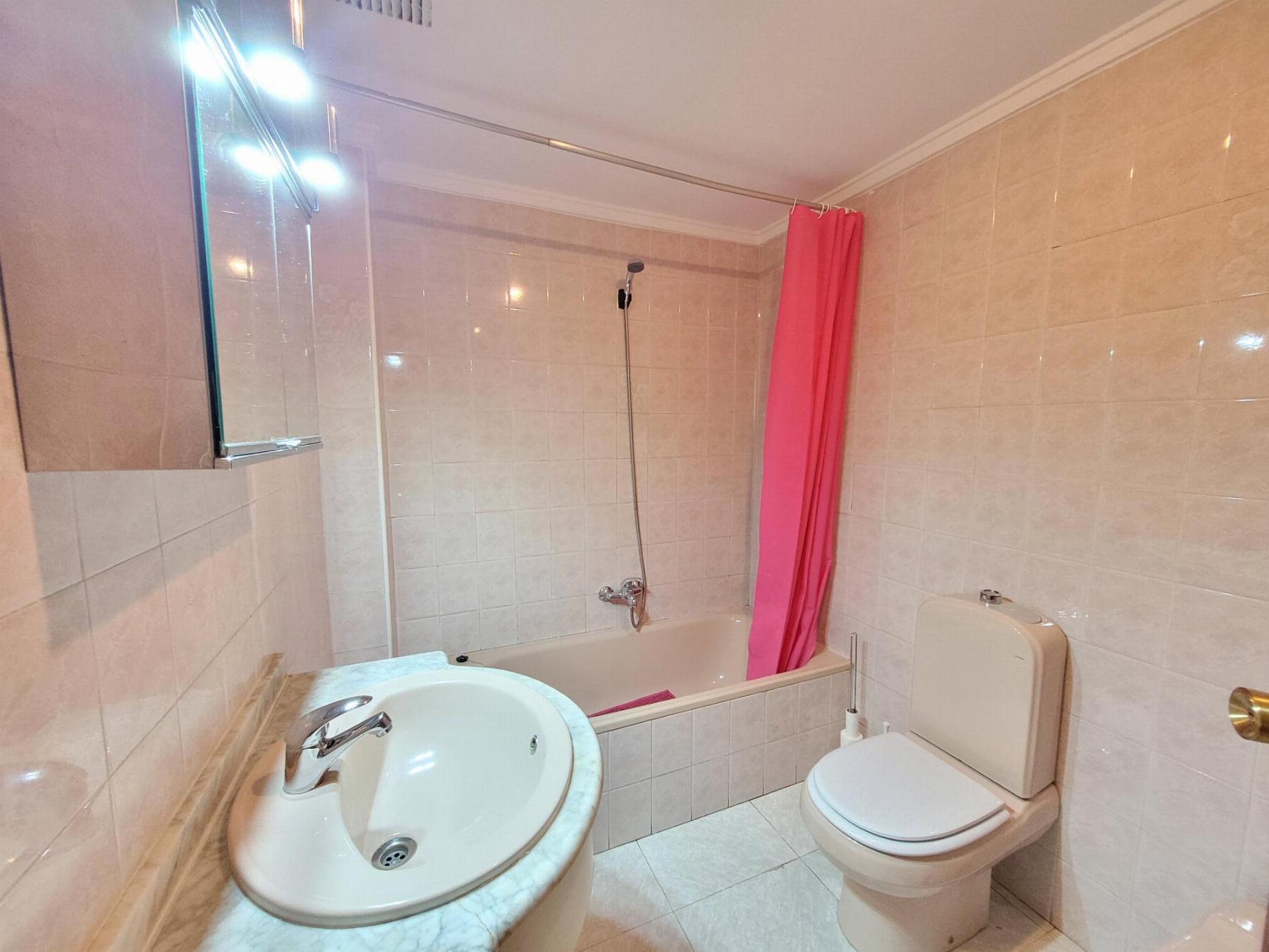 For sale of flat in Cheste