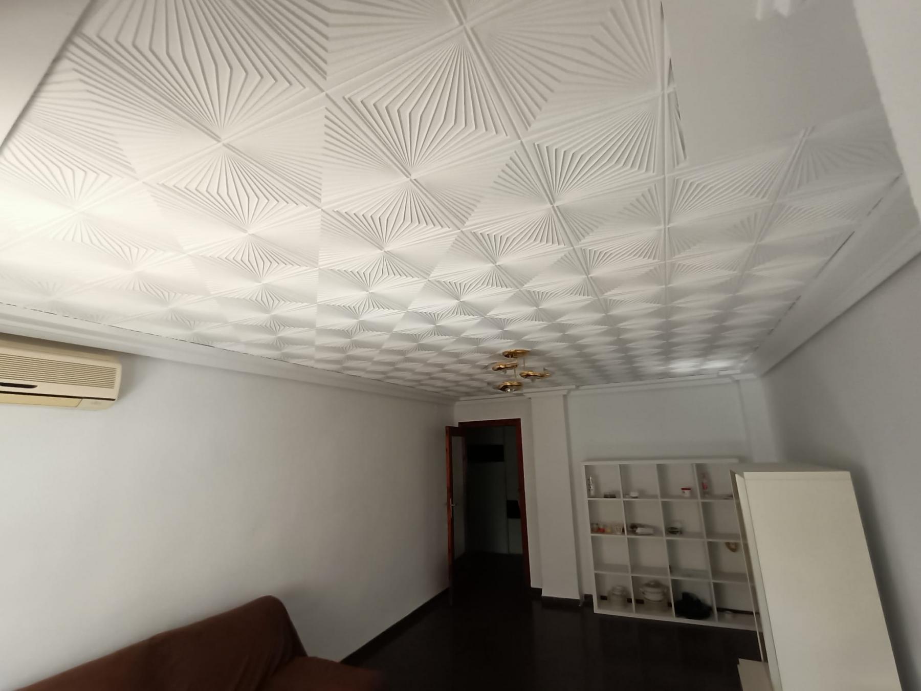 For sale of flat in Cheste