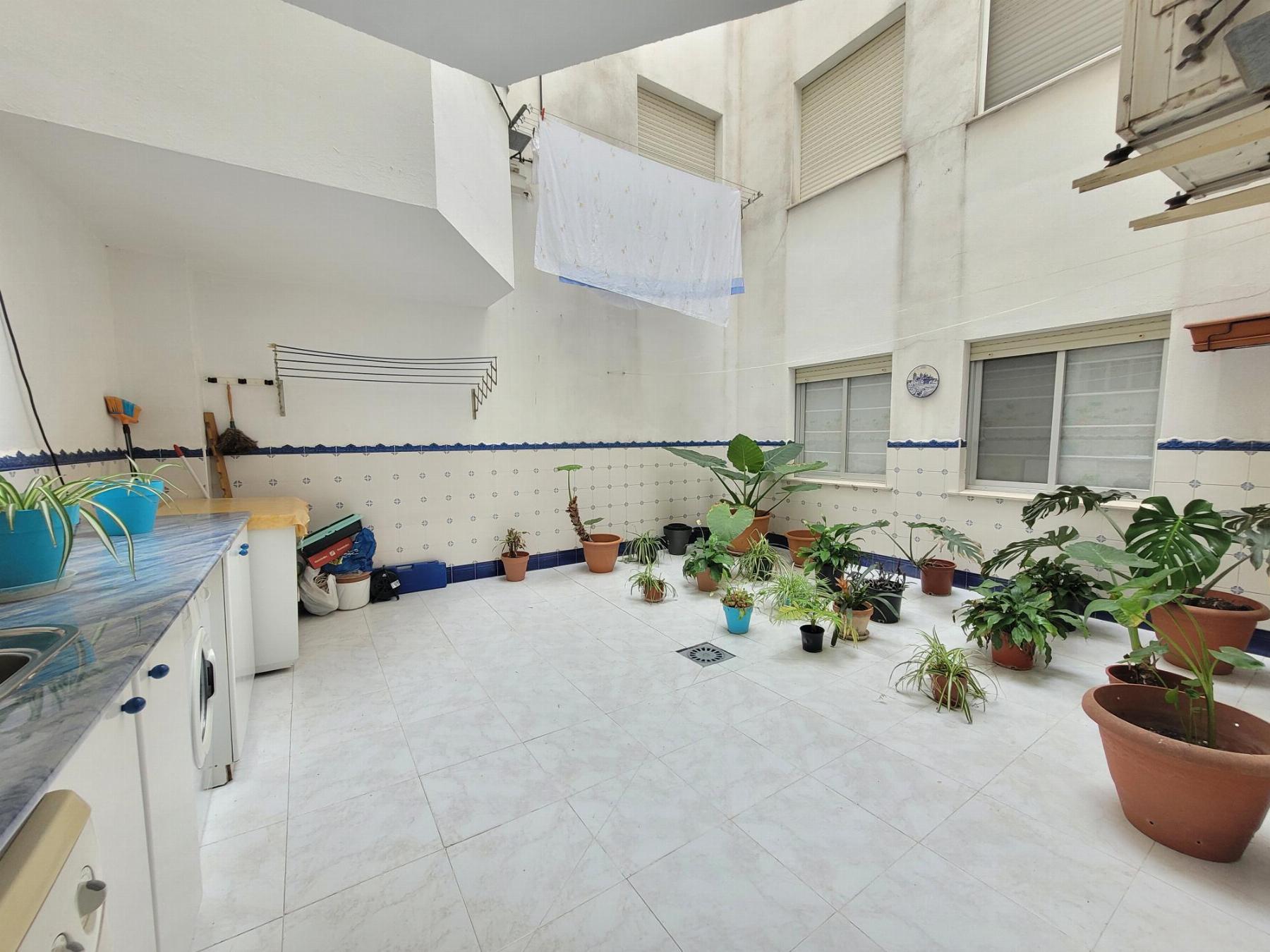 For sale of flat in Cheste