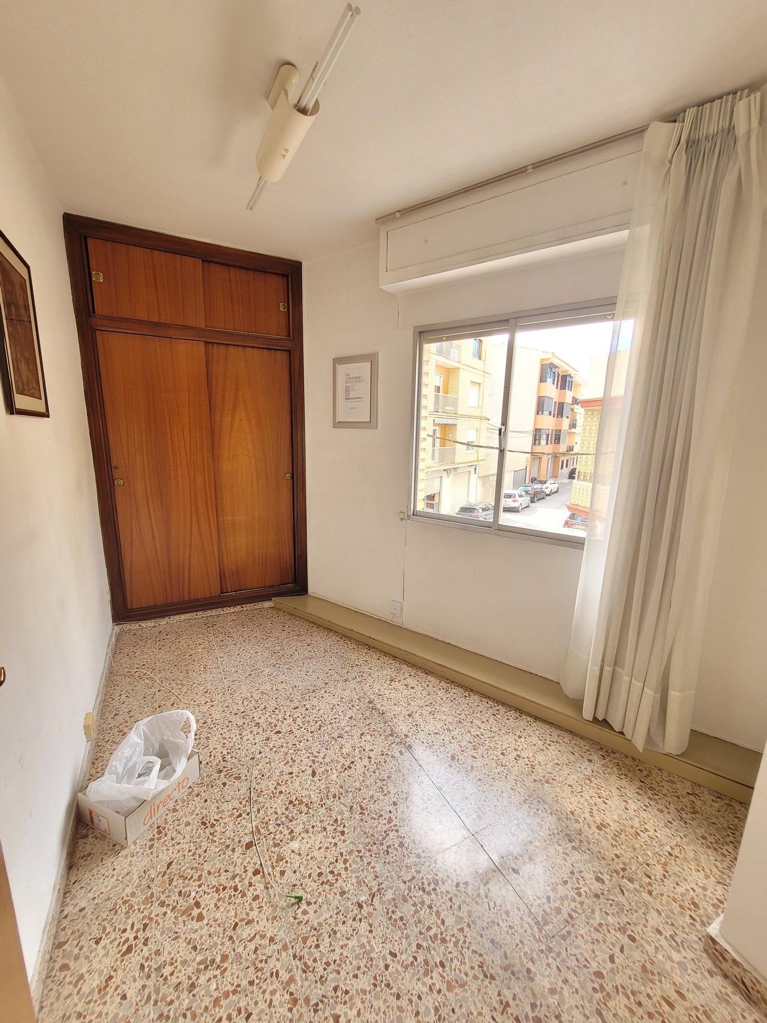 For sale of flat in Cheste