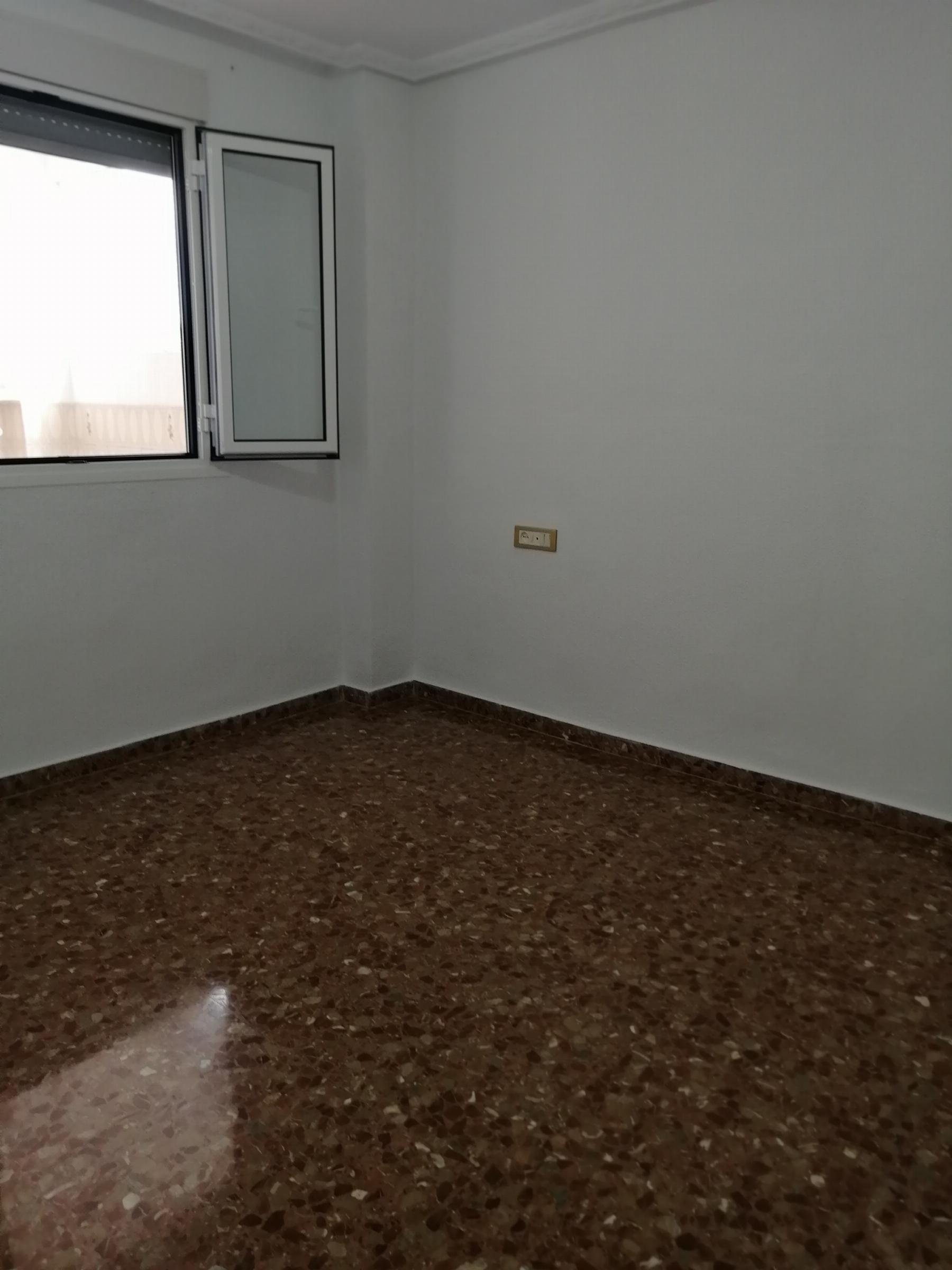 For sale of house in Cheste
