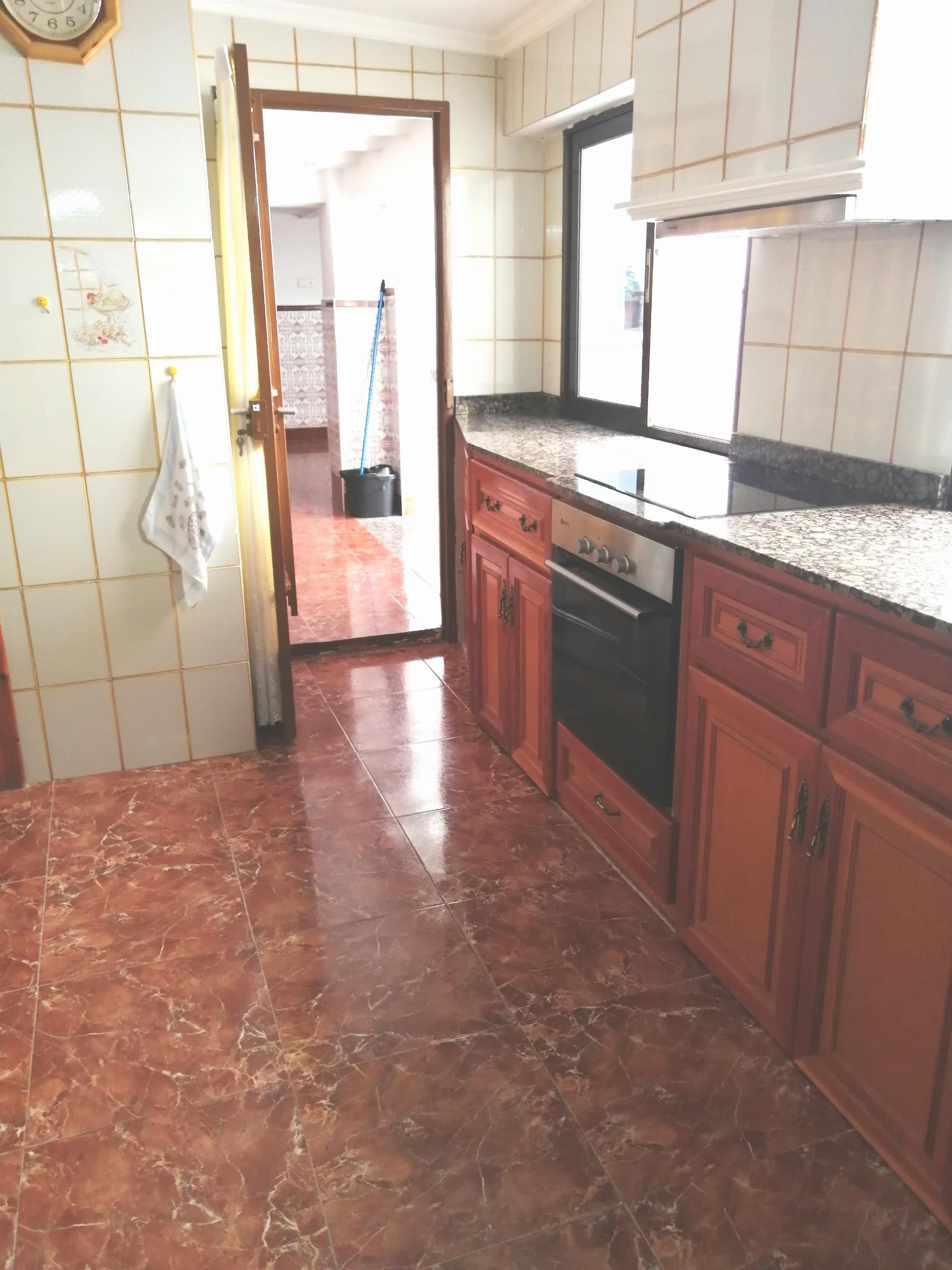 For sale of house in Cheste
