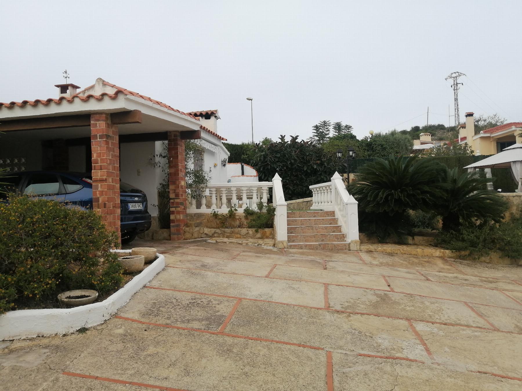 For sale of chalet in Cheste