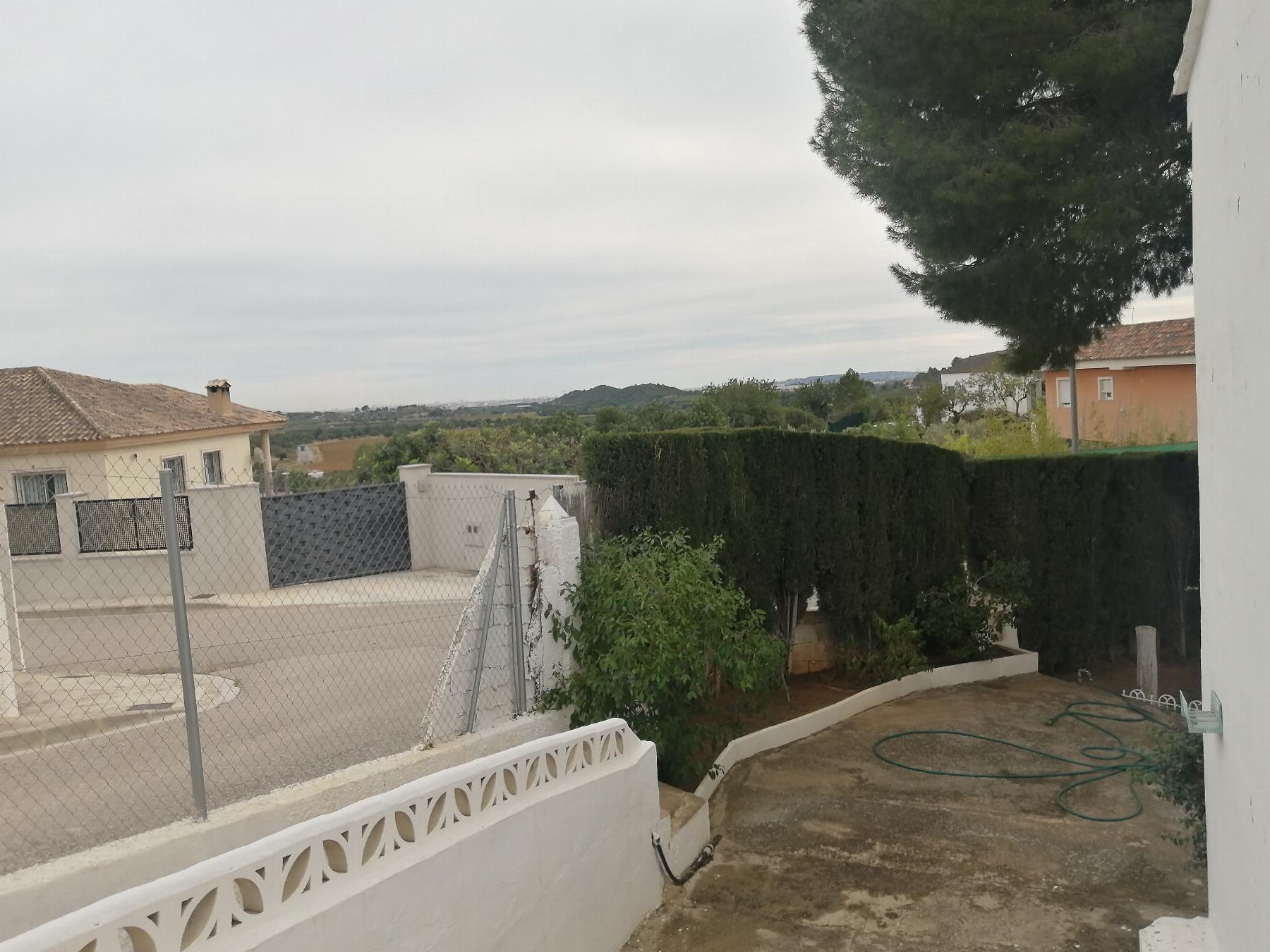 For sale of chalet in Cheste