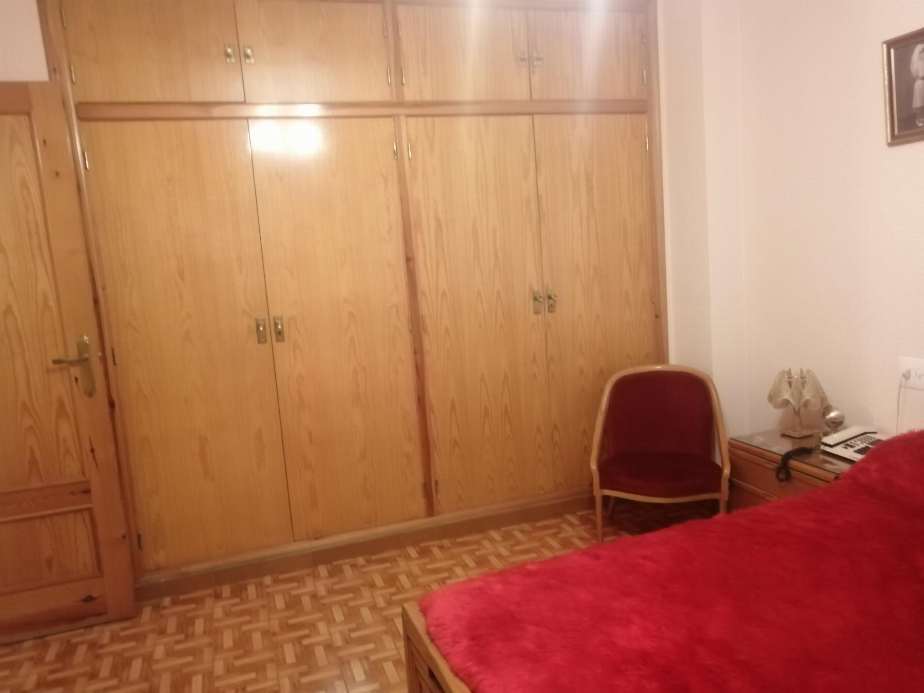For sale of house in Cheste