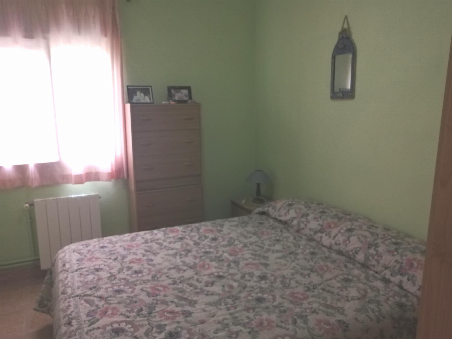 For sale of chalet in Chiva