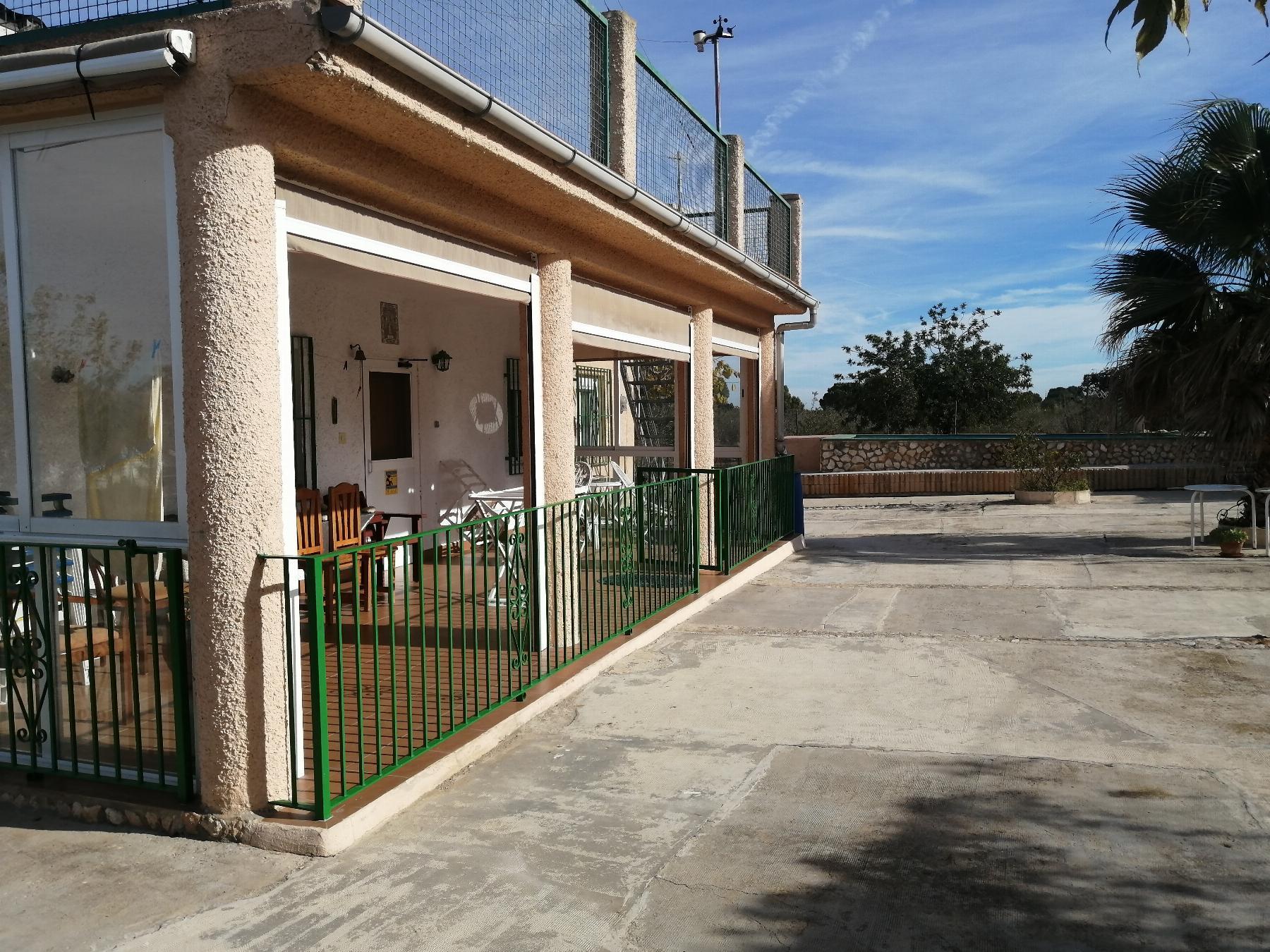 For sale of chalet in Chiva