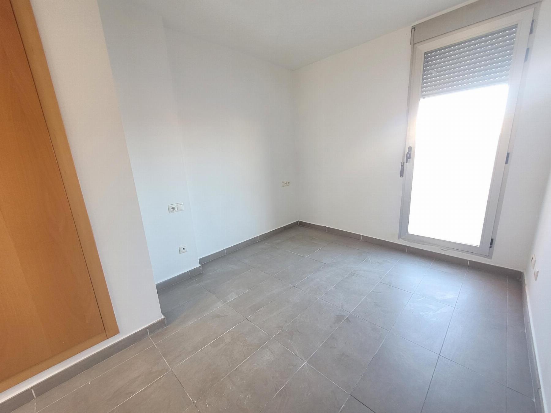 For rent of penthouse in Cheste
