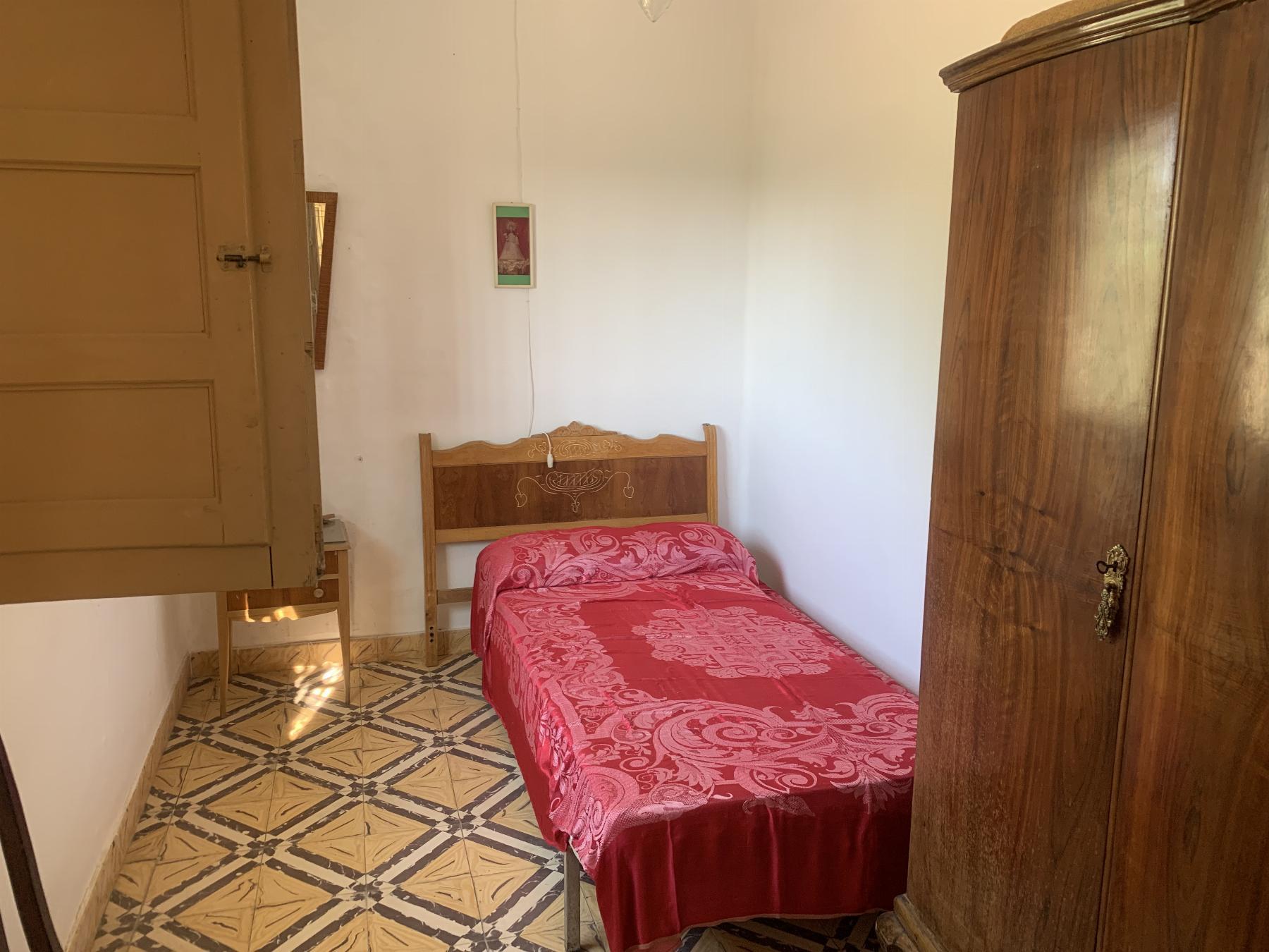 For sale of chalet in Chiva