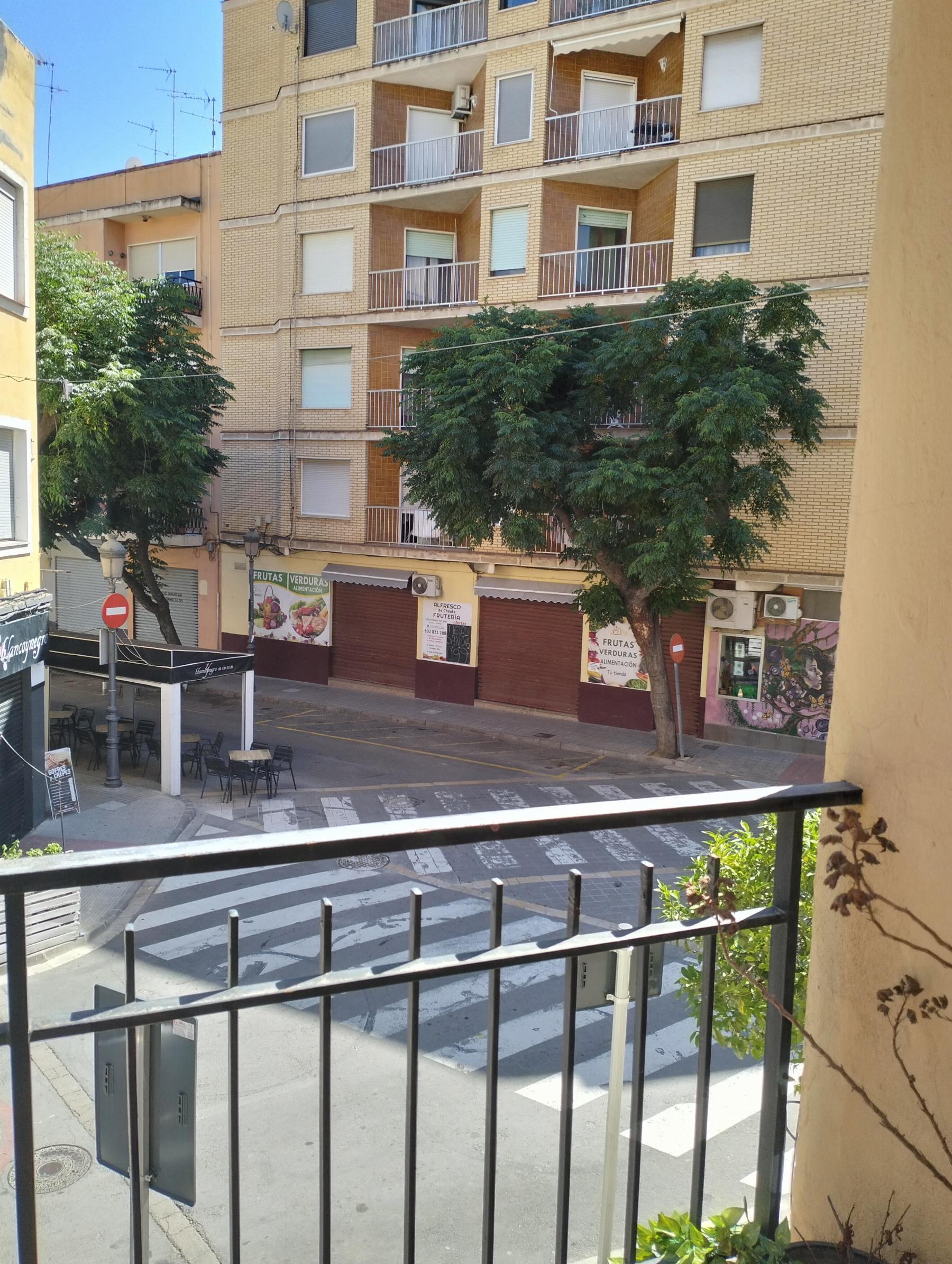 For sale of flat in Cheste