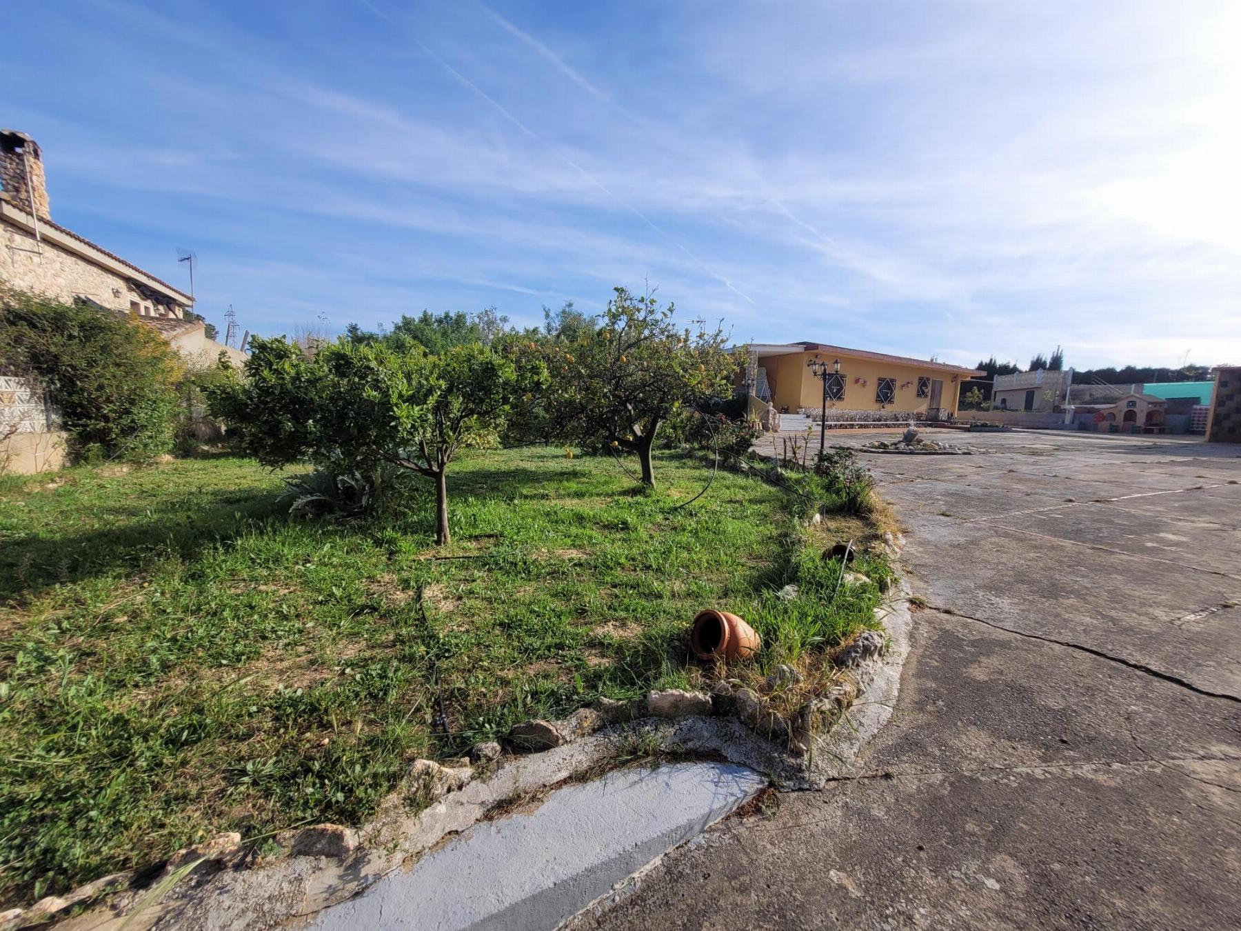 For sale of chalet in Cheste