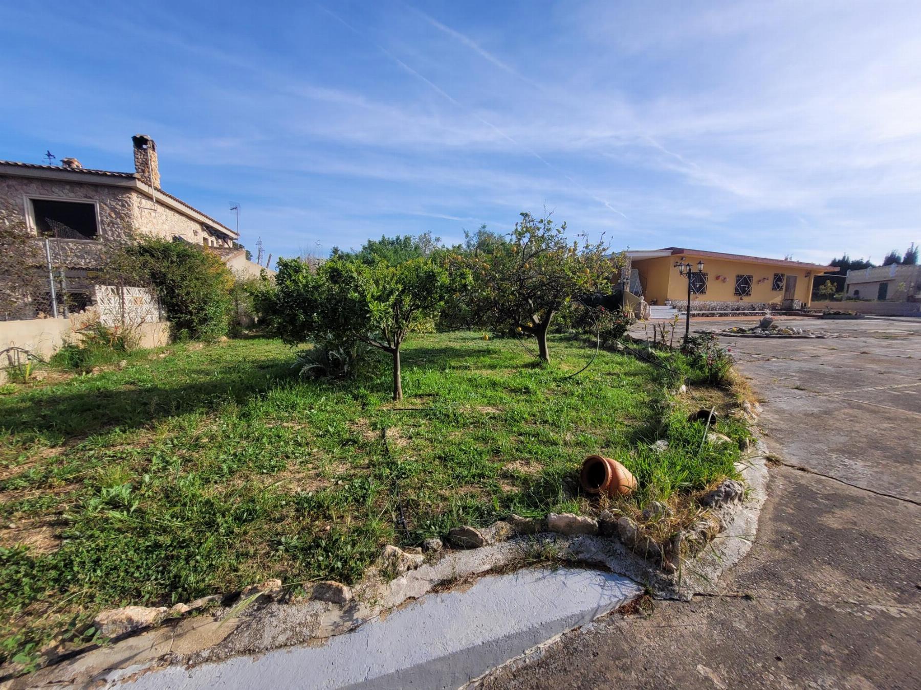 For sale of chalet in Cheste