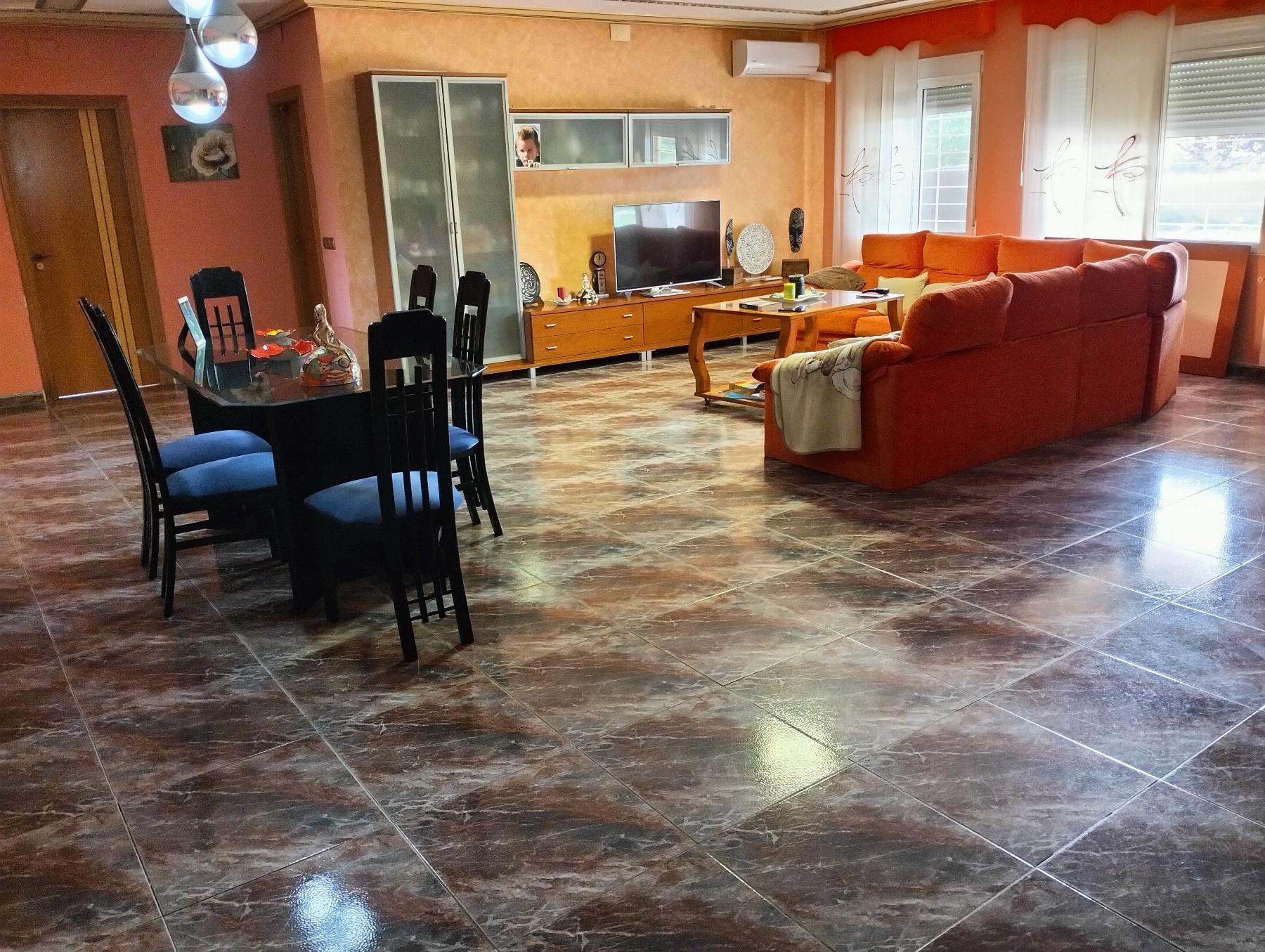 For sale of chalet in Cheste