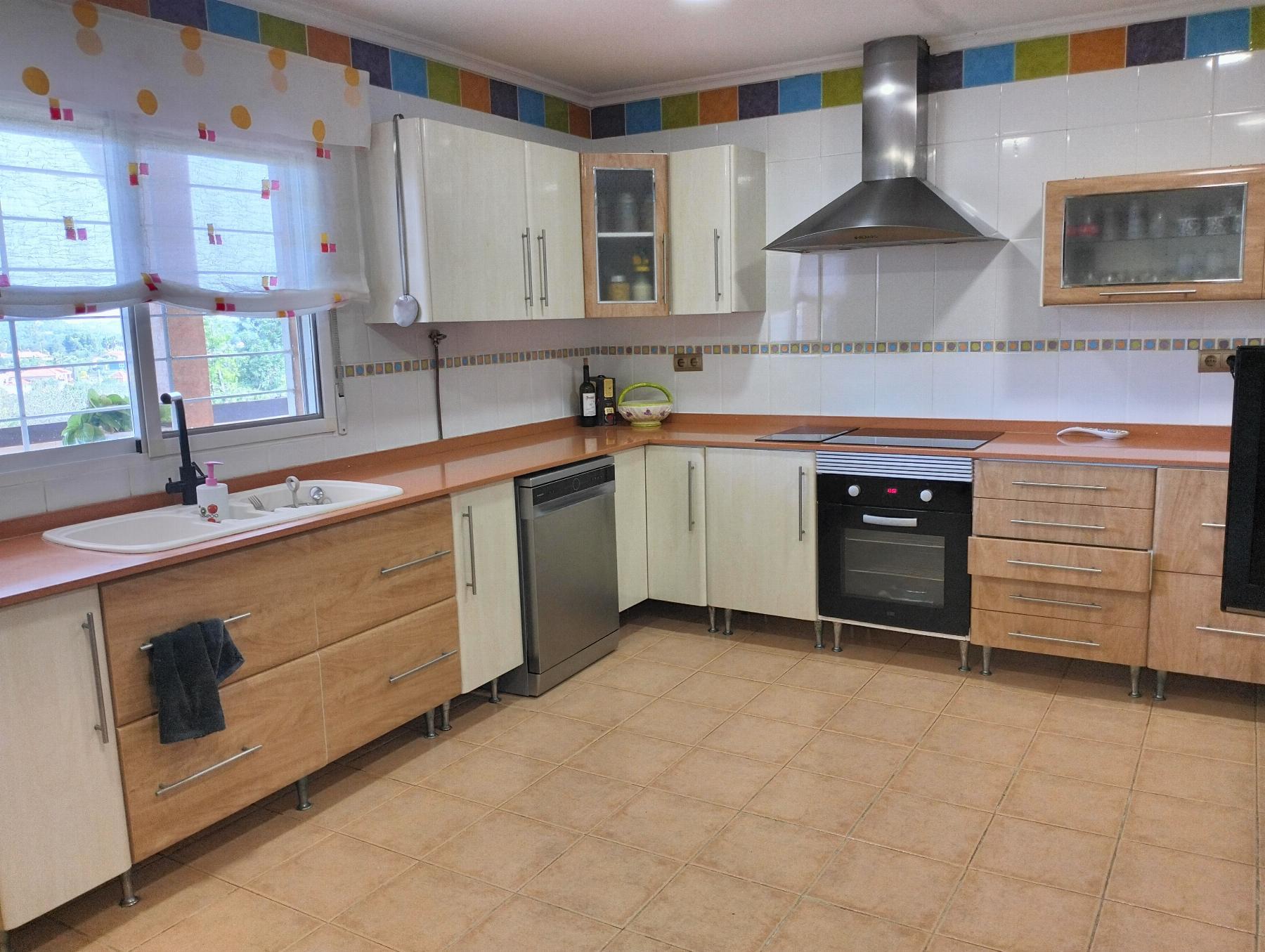 For sale of chalet in Cheste