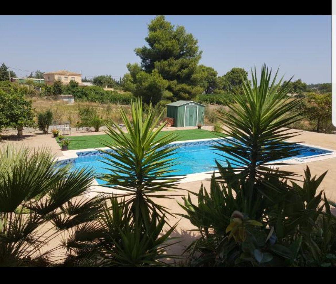 For sale of chalet in Cheste