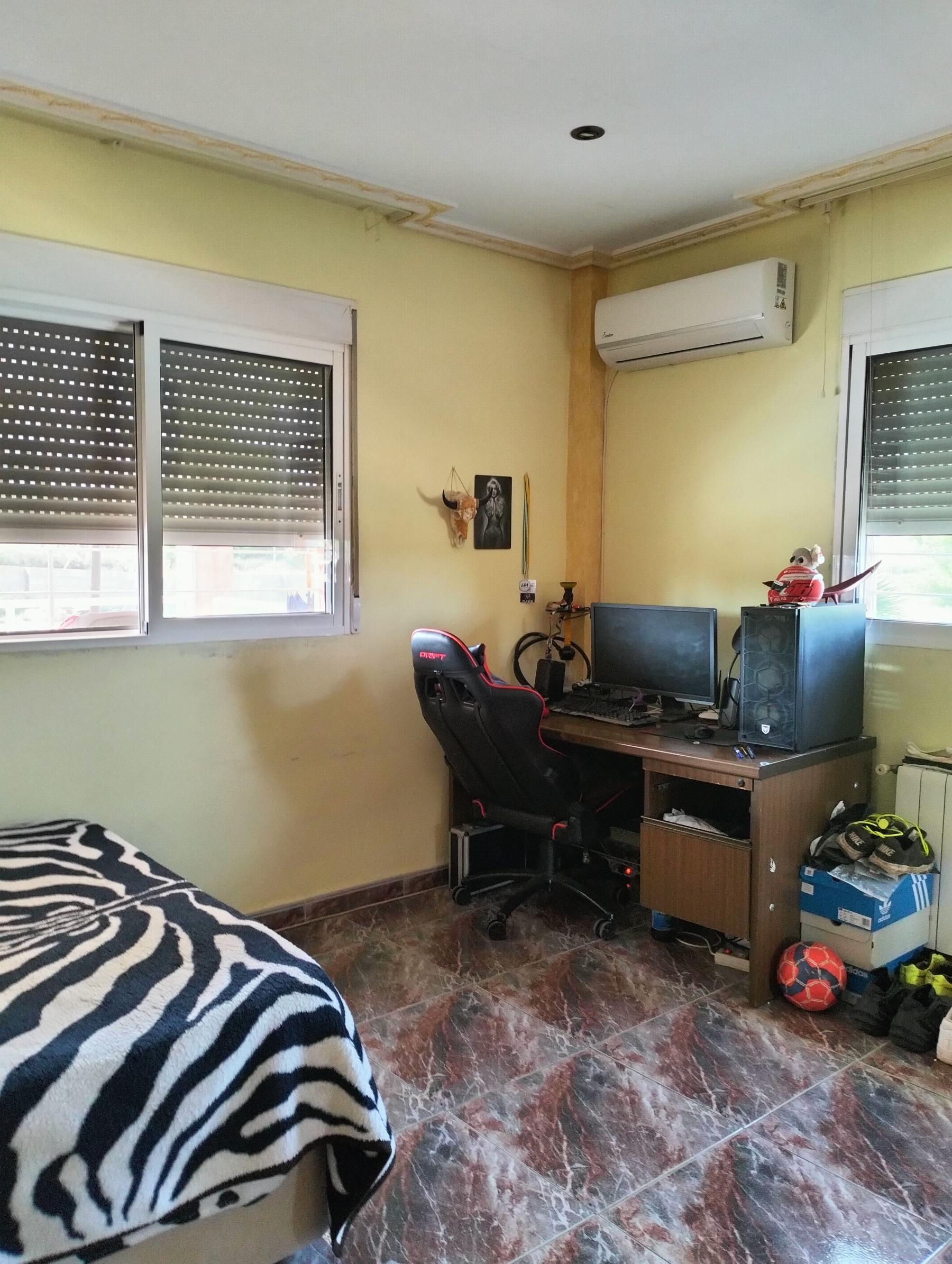 For sale of chalet in Cheste