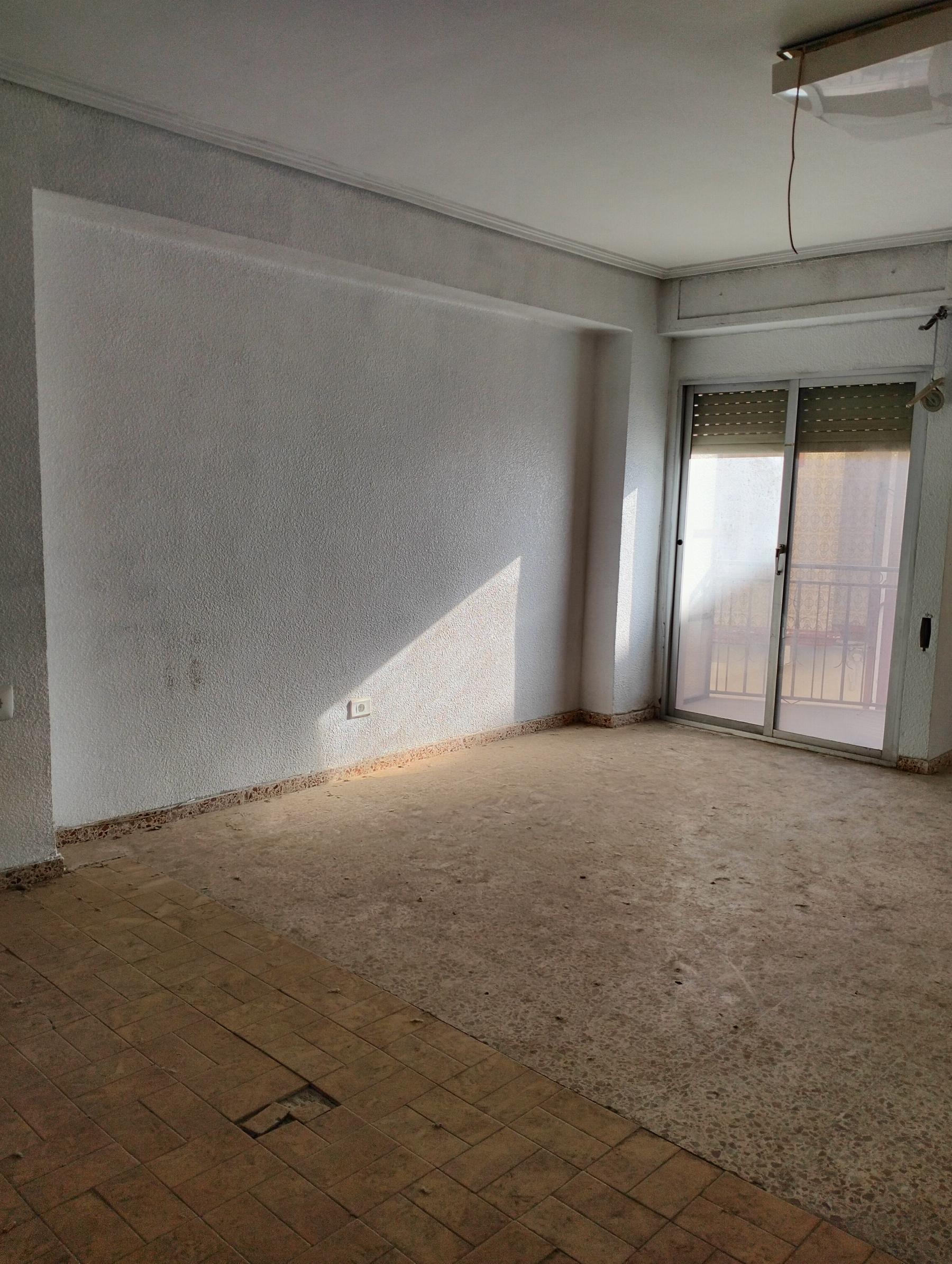 For sale of flat in Cheste