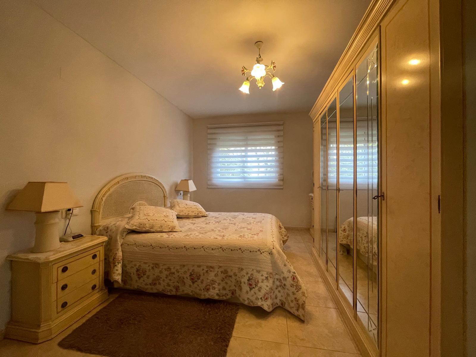 Venta de chalet en Chiva