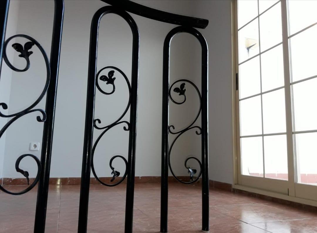 For sale of penthouse in Chiva