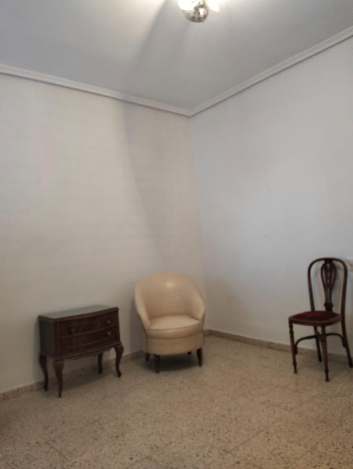 For sale of house in Chiva