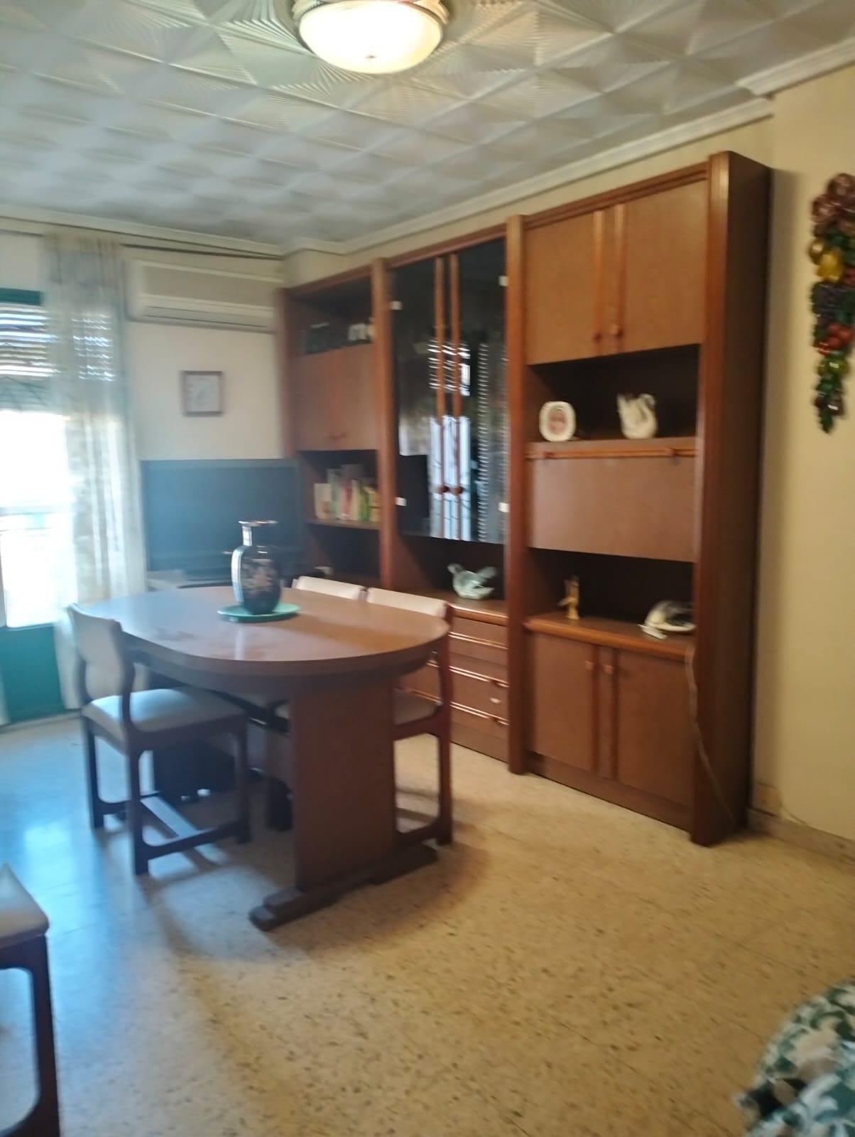 For sale of house in Chiva