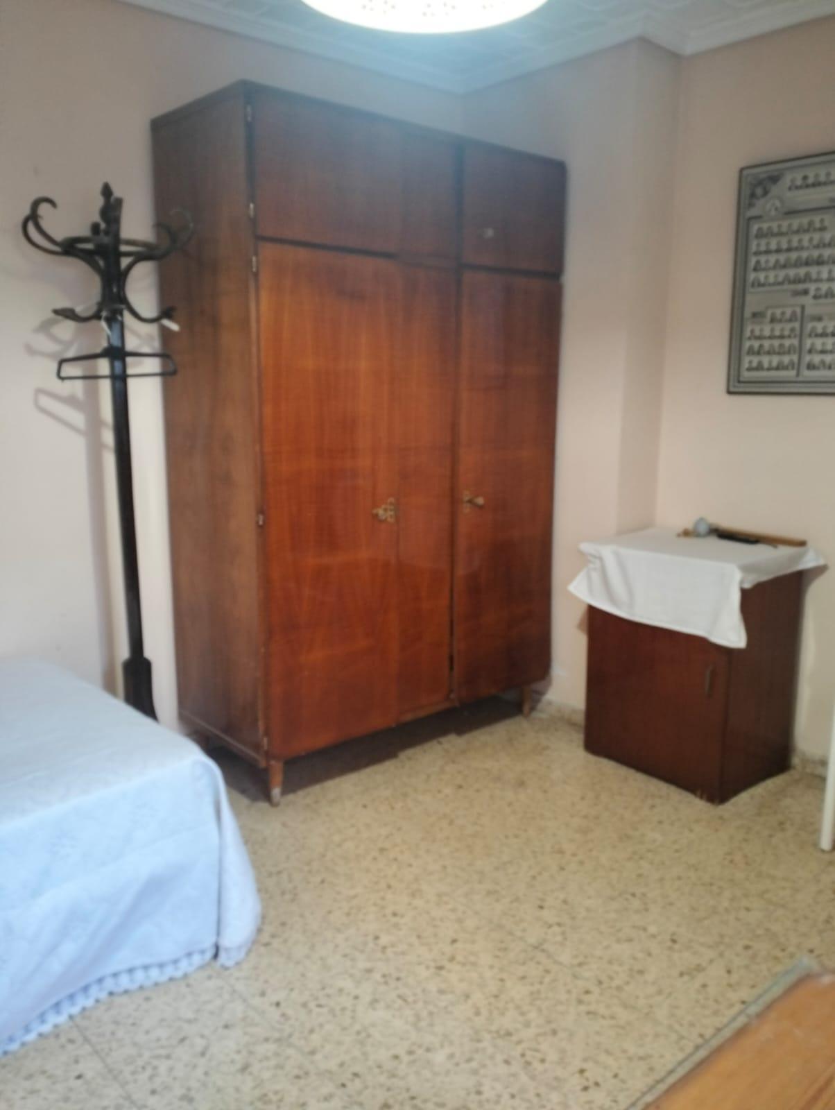 For sale of house in Chiva