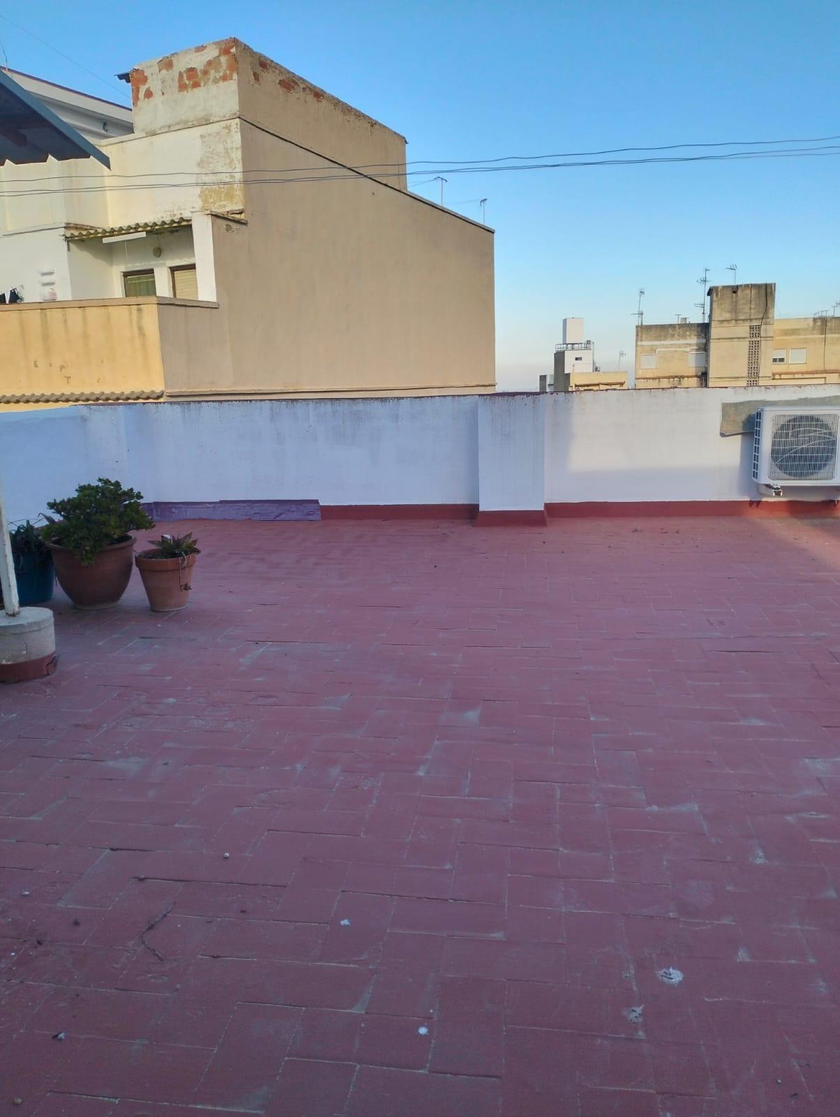 For sale of house in Chiva