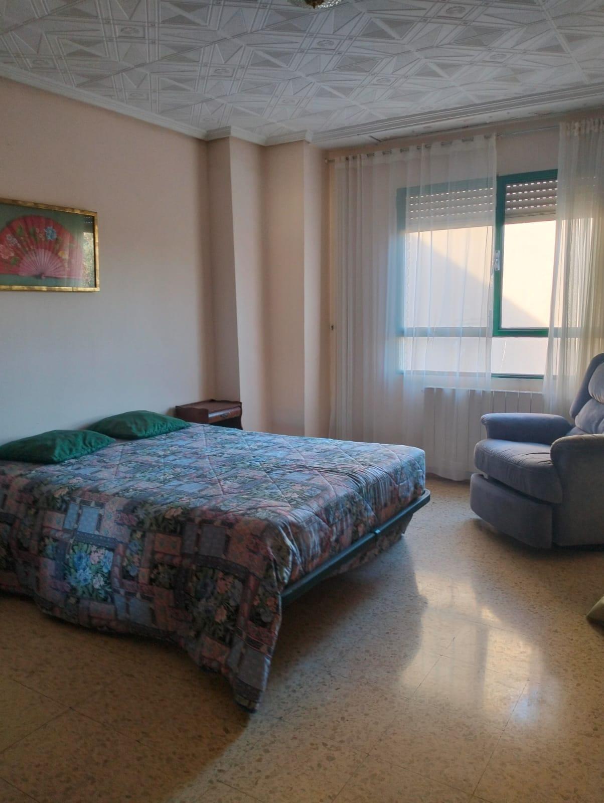 For sale of house in Chiva