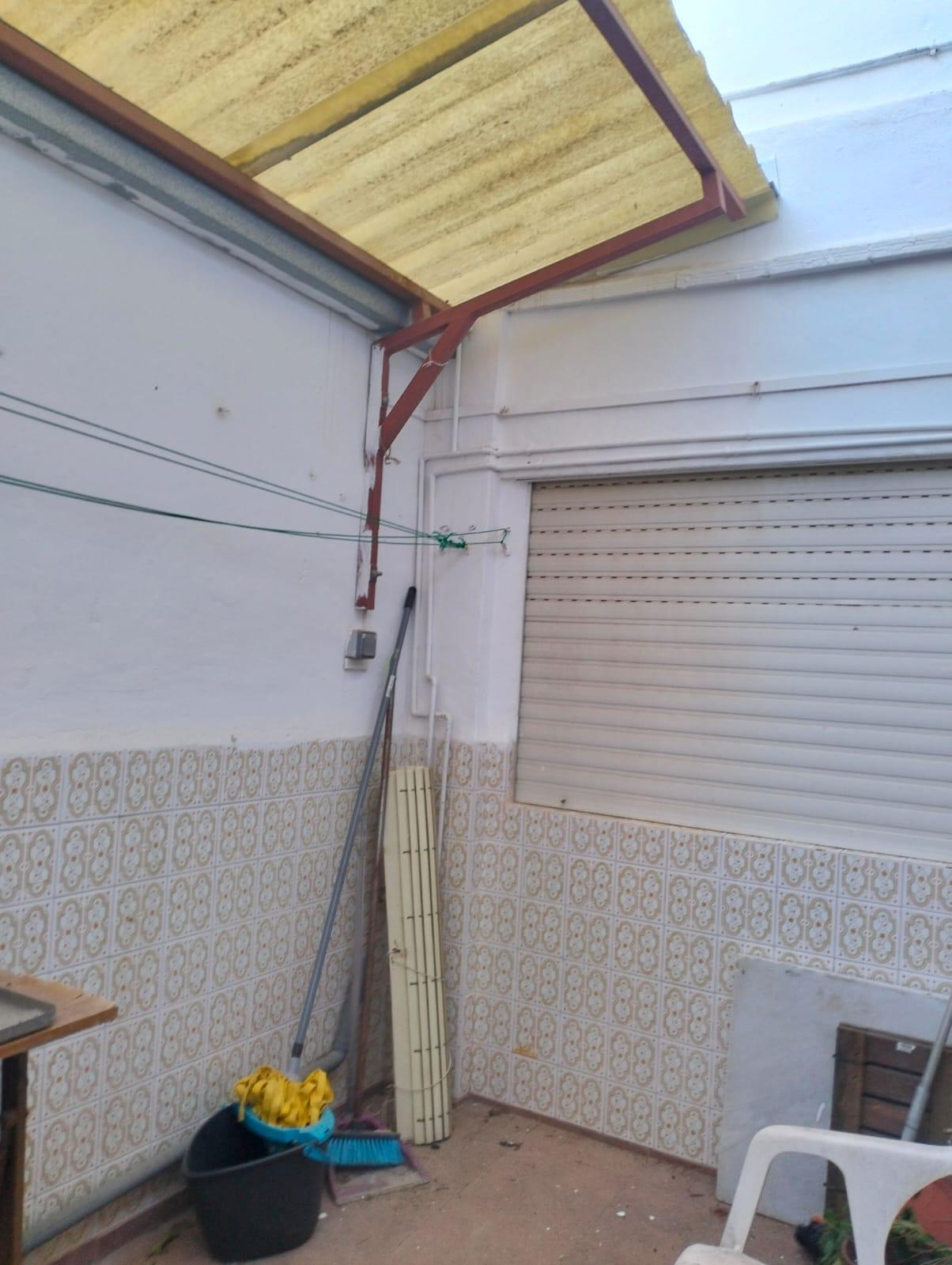 For sale of house in Chiva