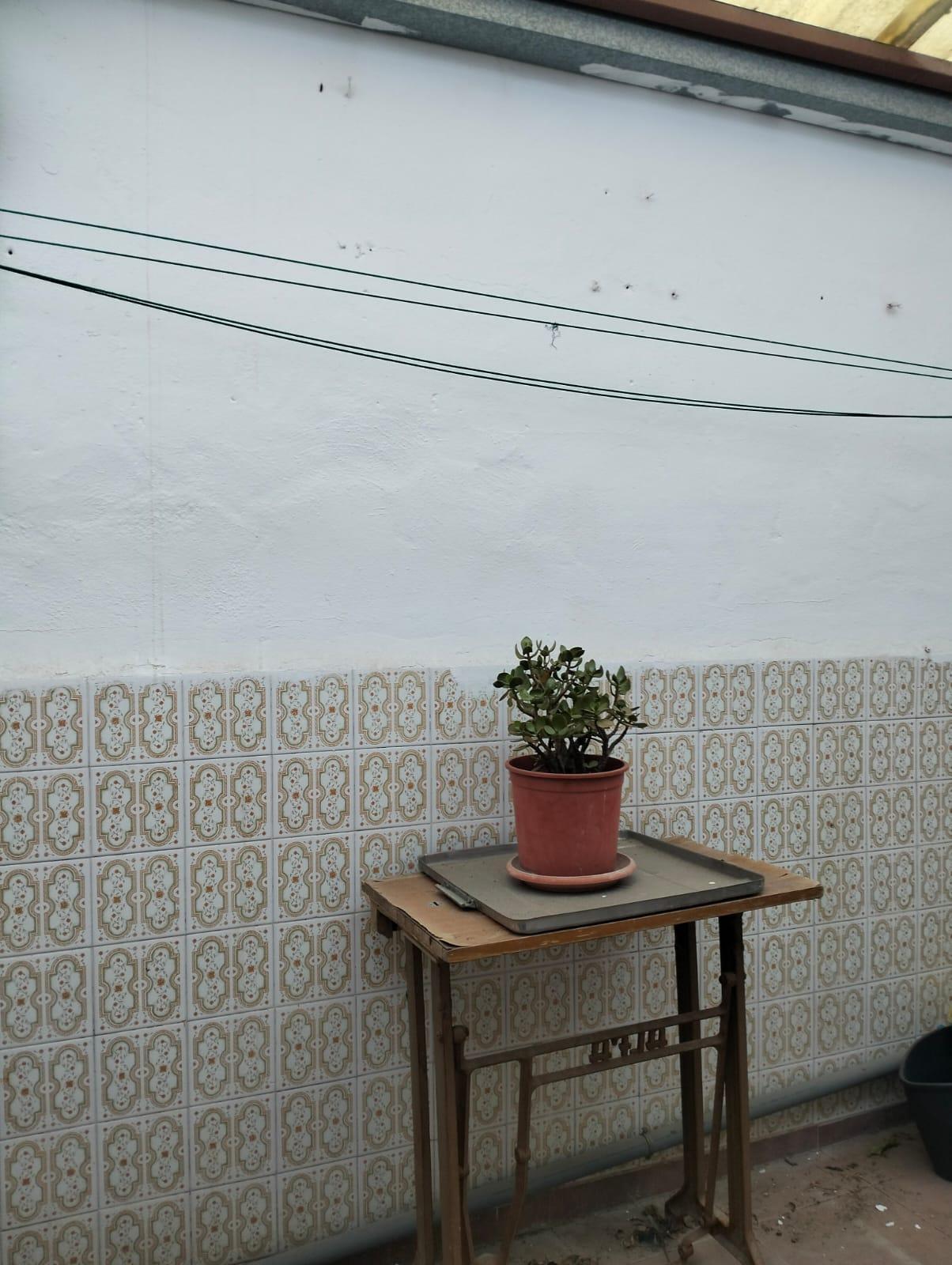 For sale of house in Chiva