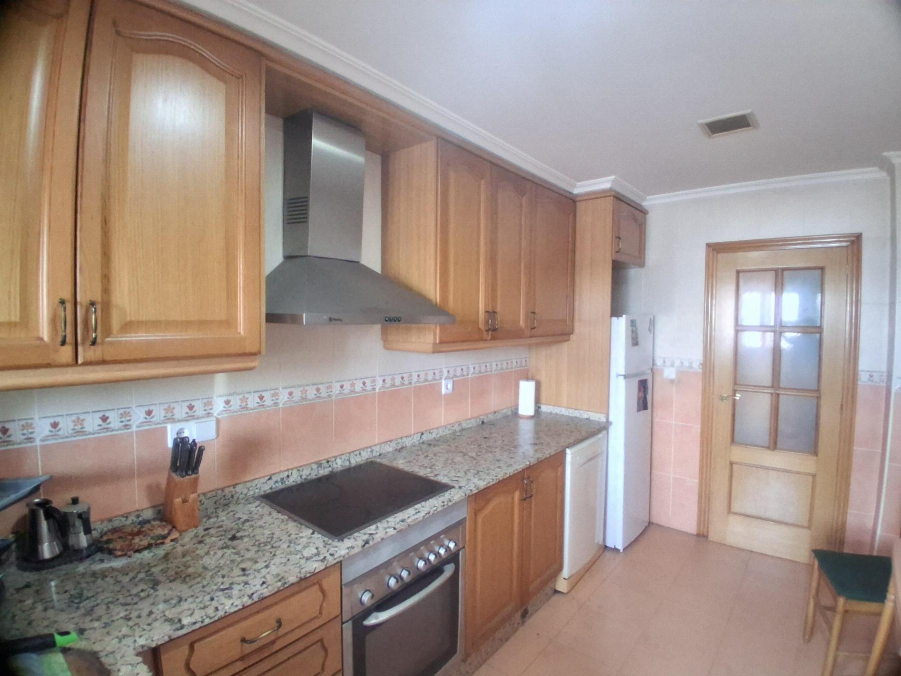 For sale of flat in Cheste
