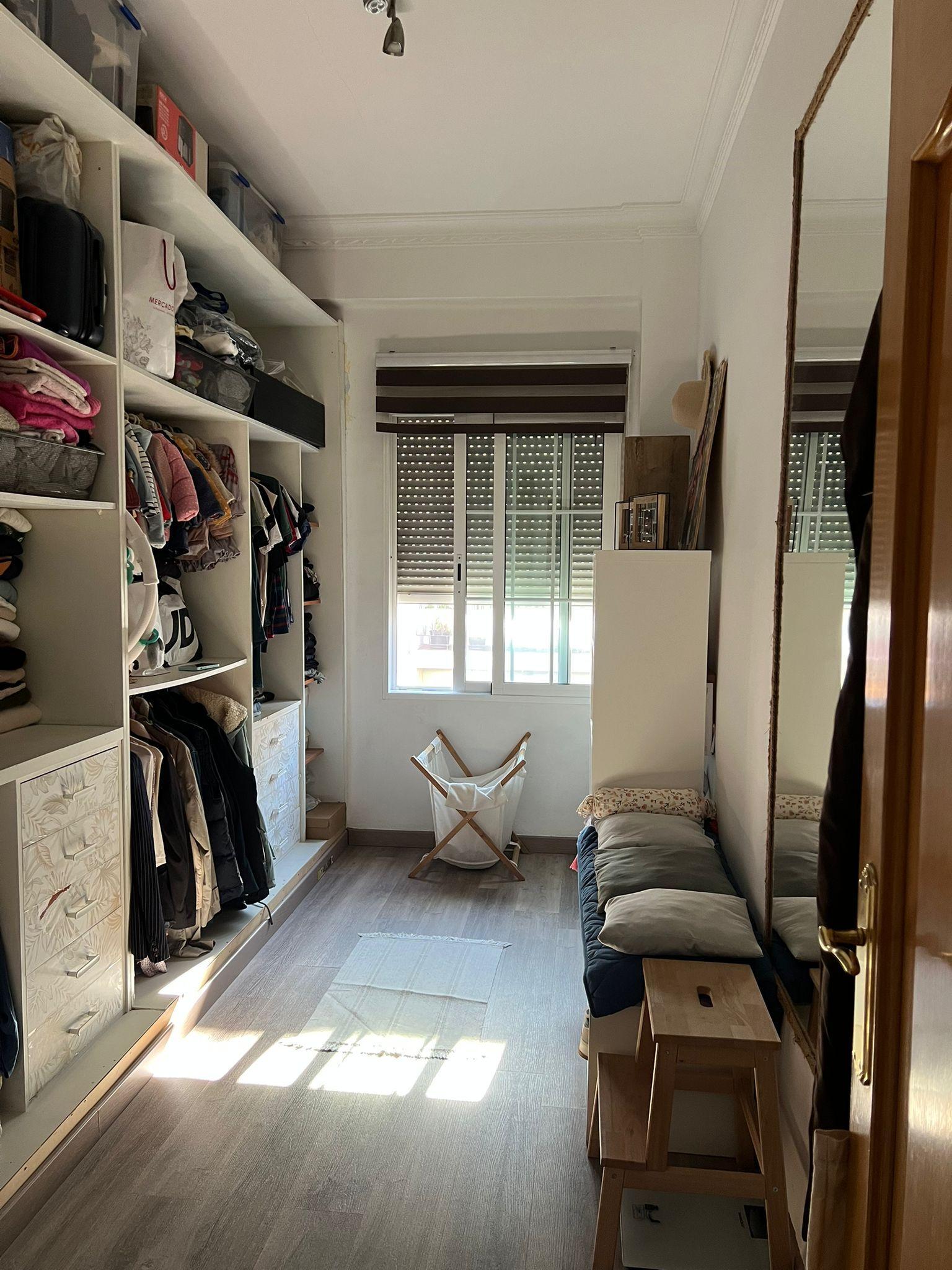 For sale of flat in Cheste