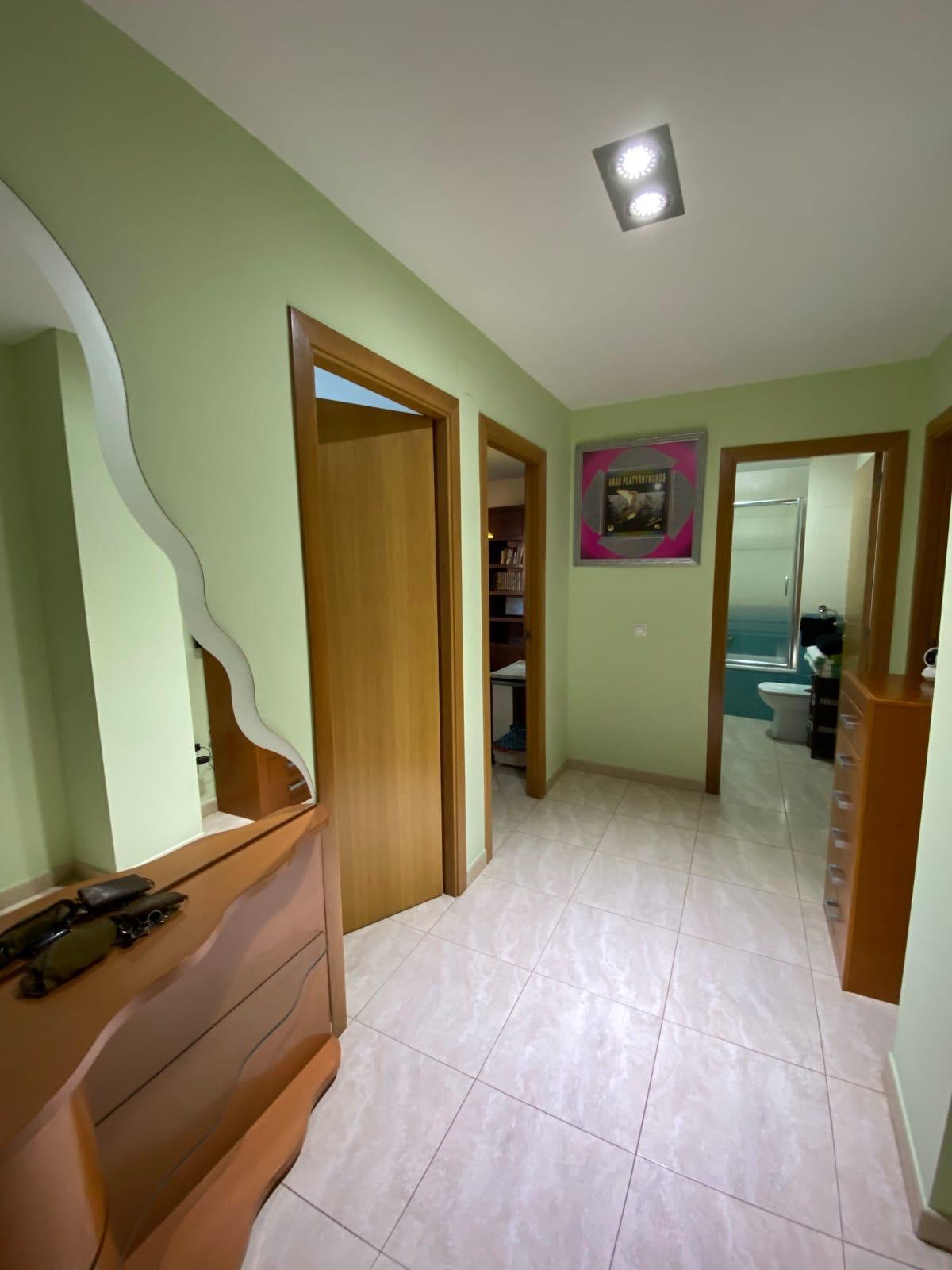 Venta de piso en Monserrat
