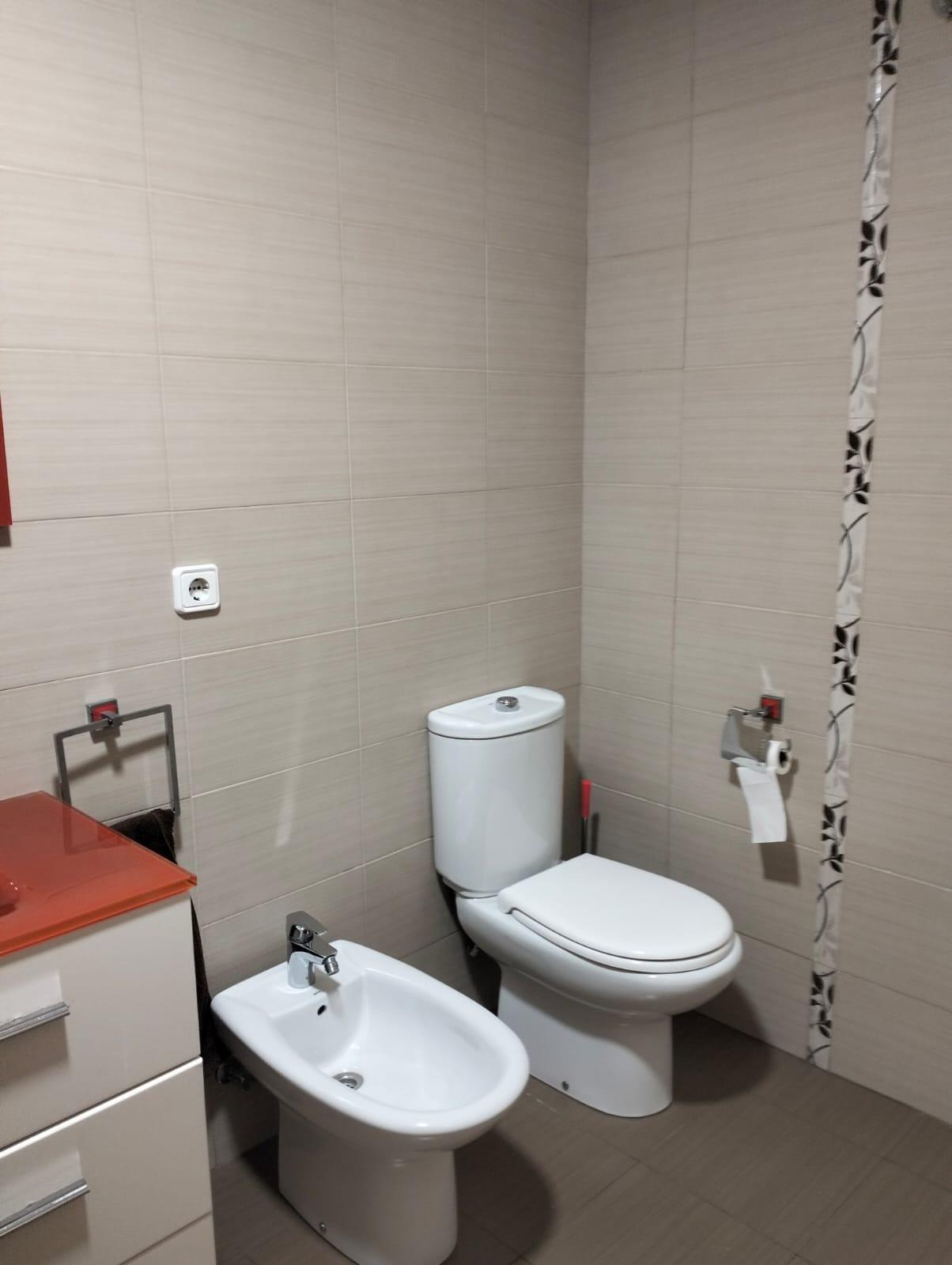 For sale of flat in Cheste