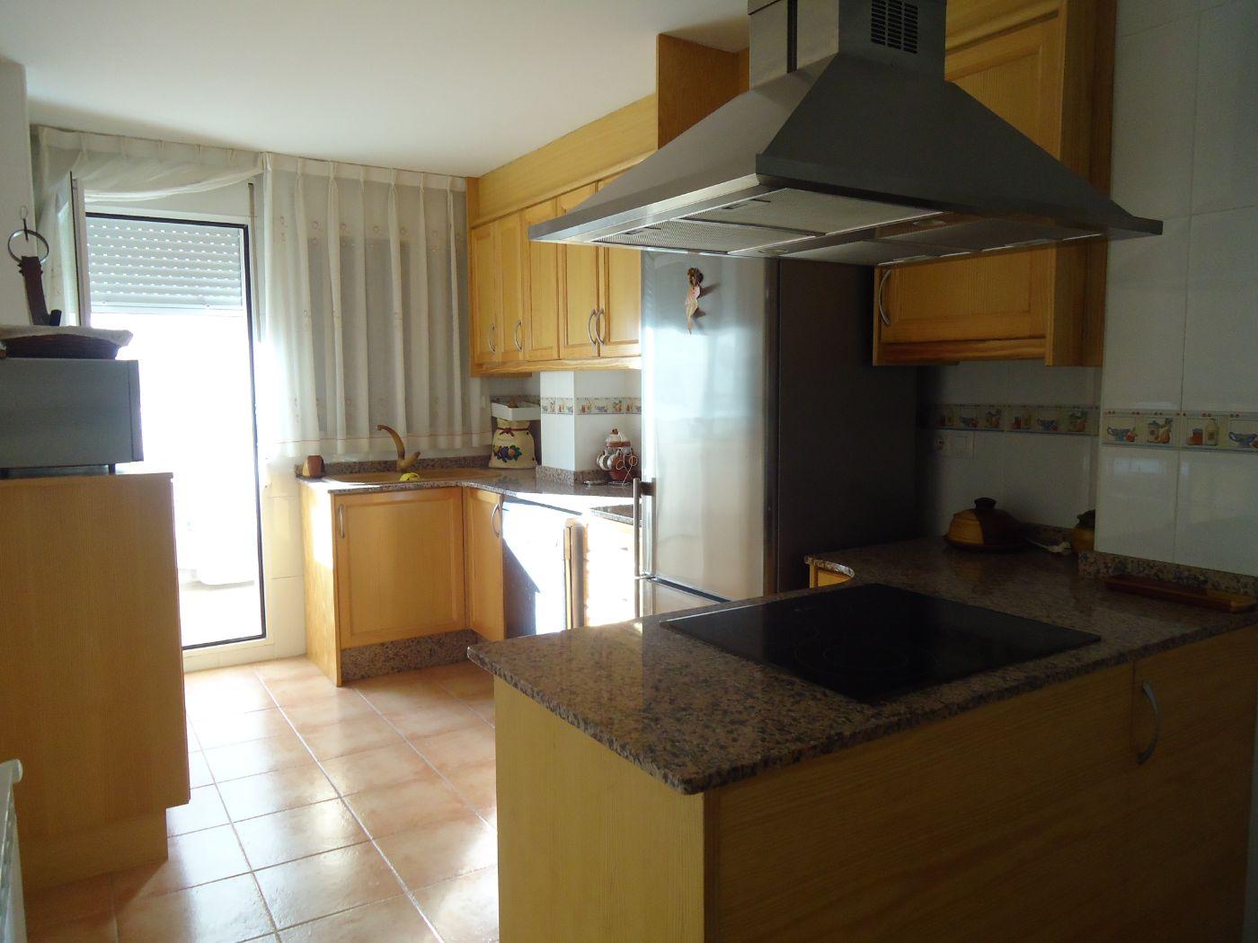 For sale of house in Macastre