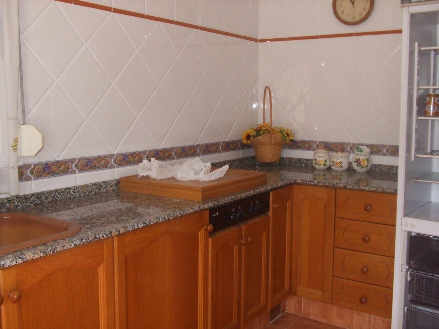 For sale of chalet in Godelleta