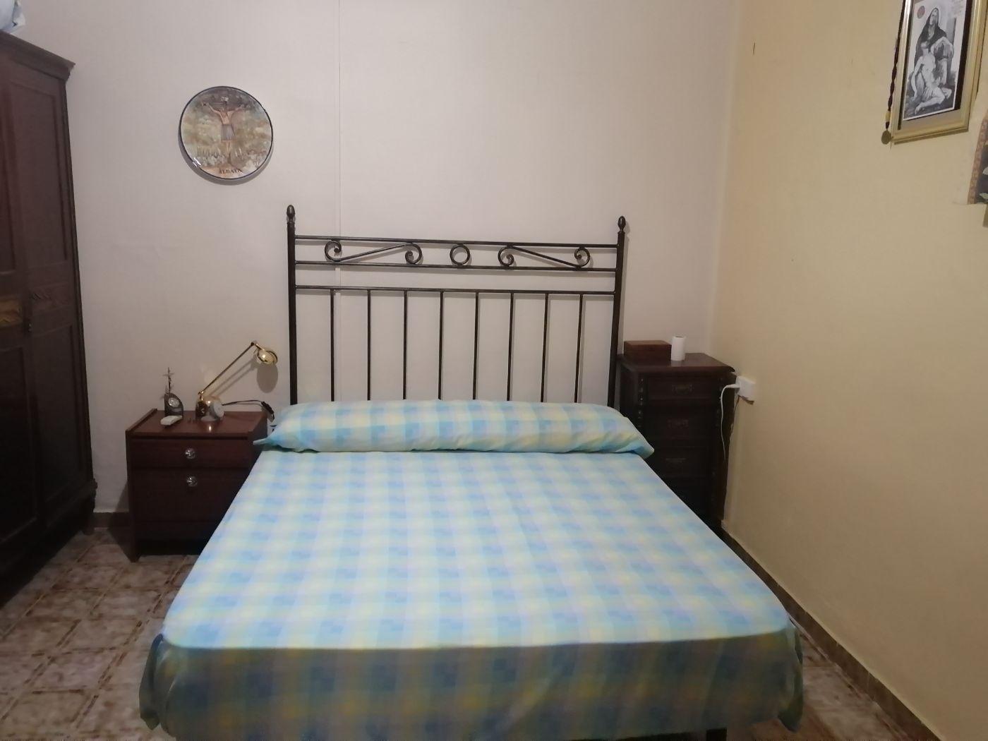 For sale of chalet in Chiva