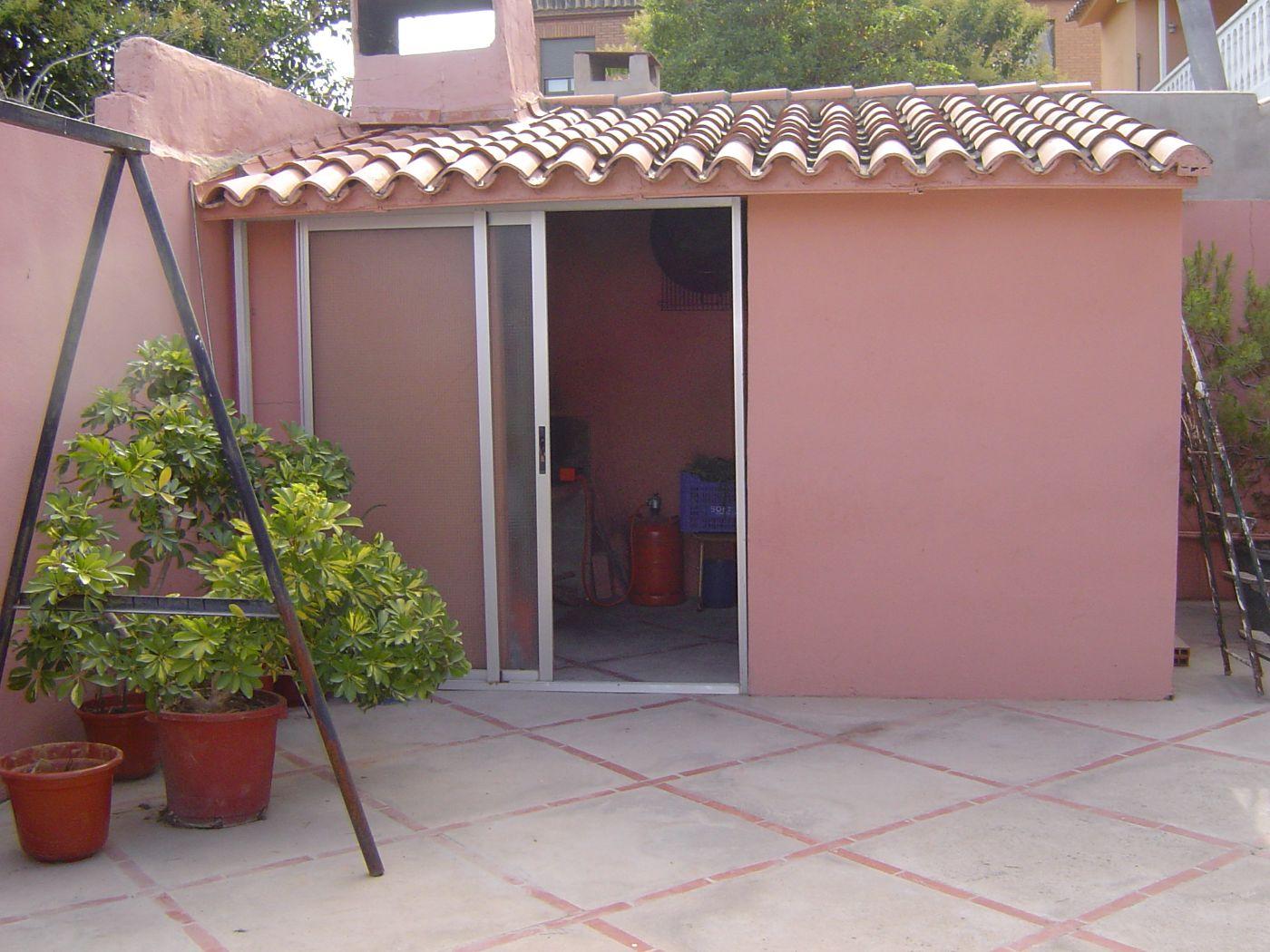 For sale of house in Chiva