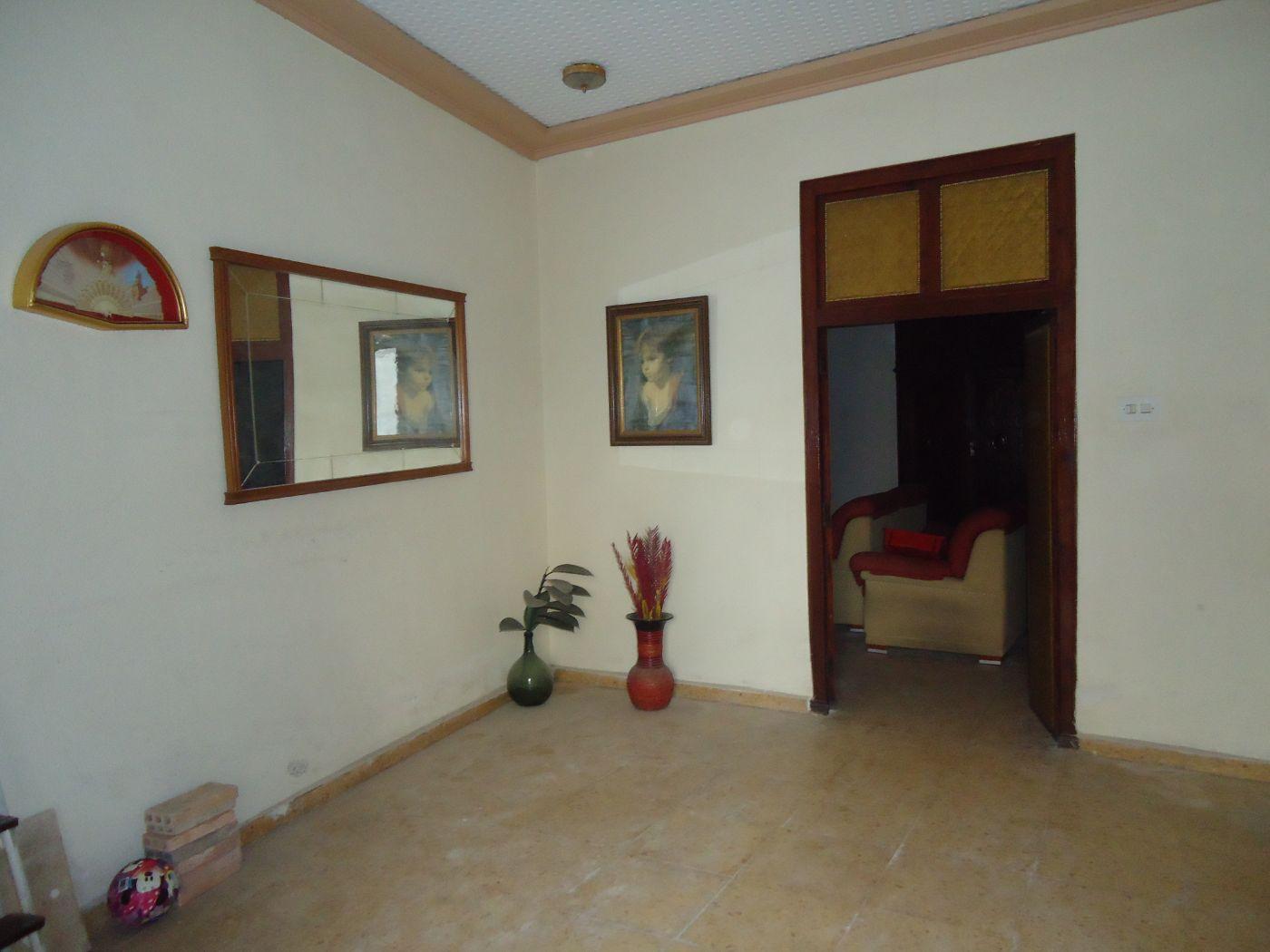 For sale of house in Chiva