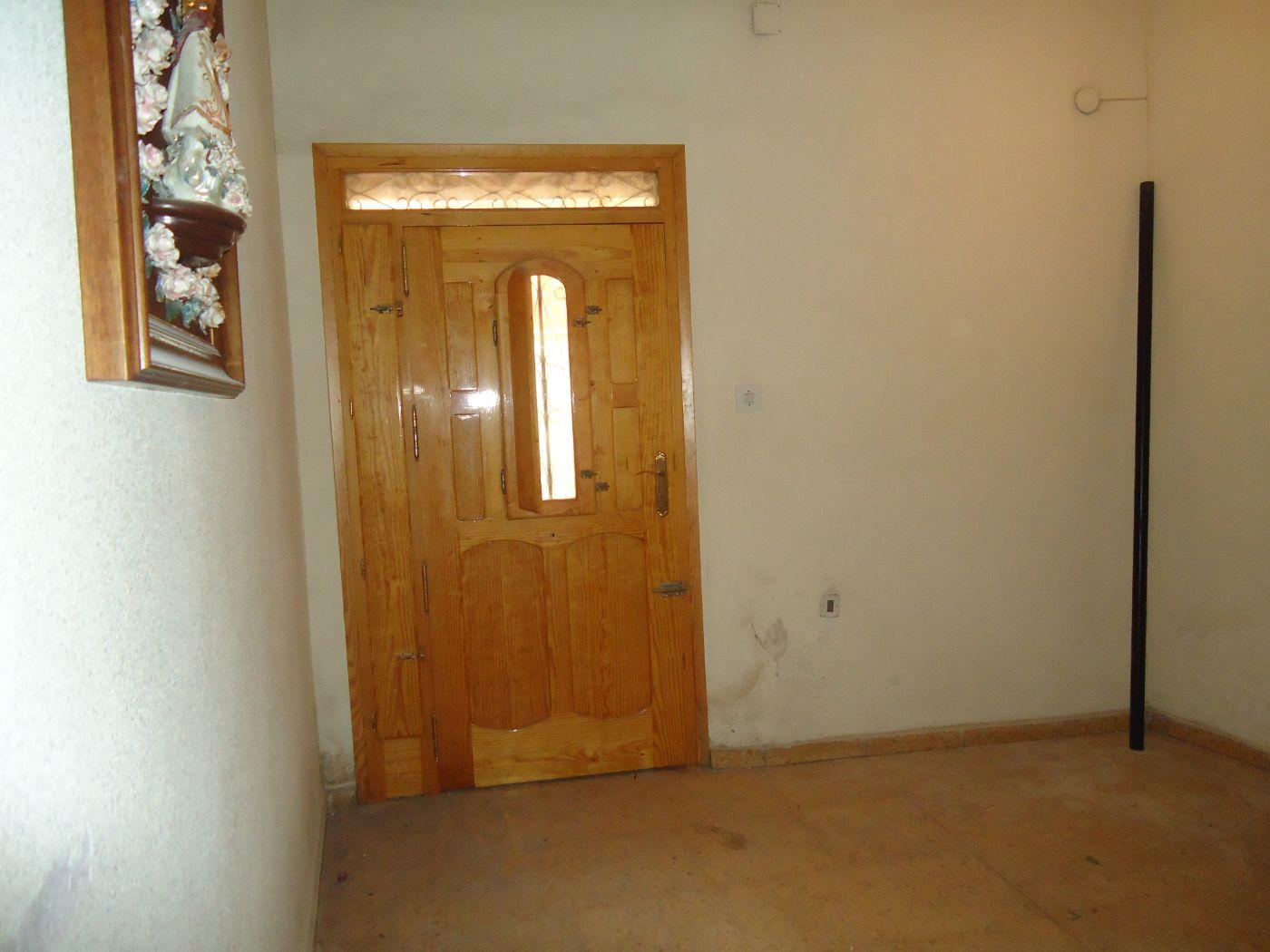 For sale of house in Chiva