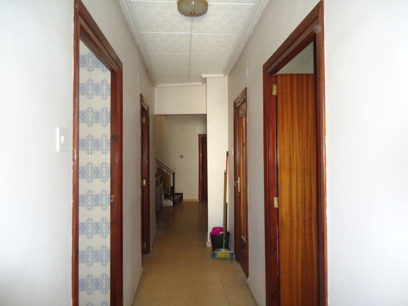 For sale of house in Chiva